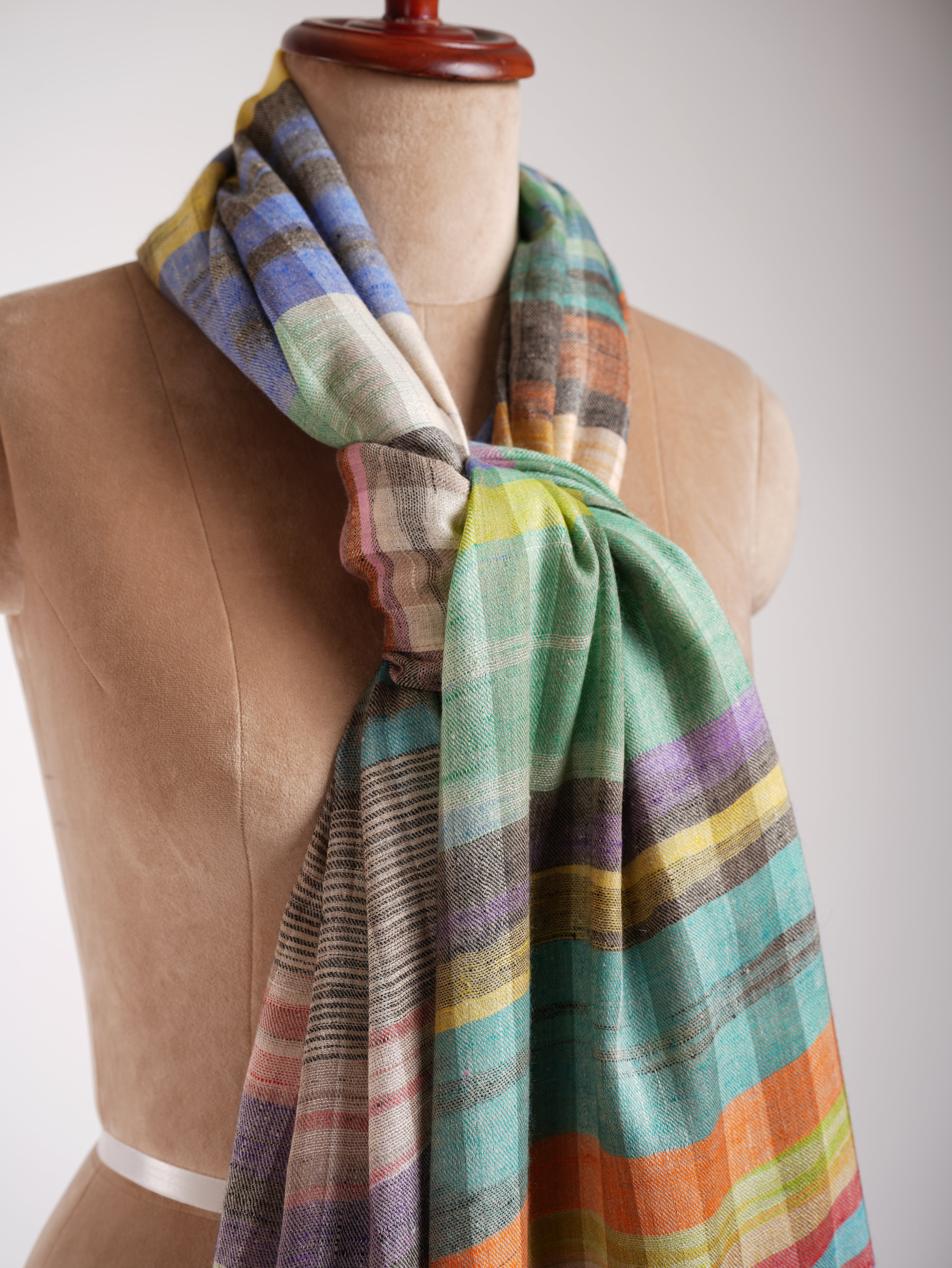 Involucro artistico di pashmina Shahkaar Magic Weave 2