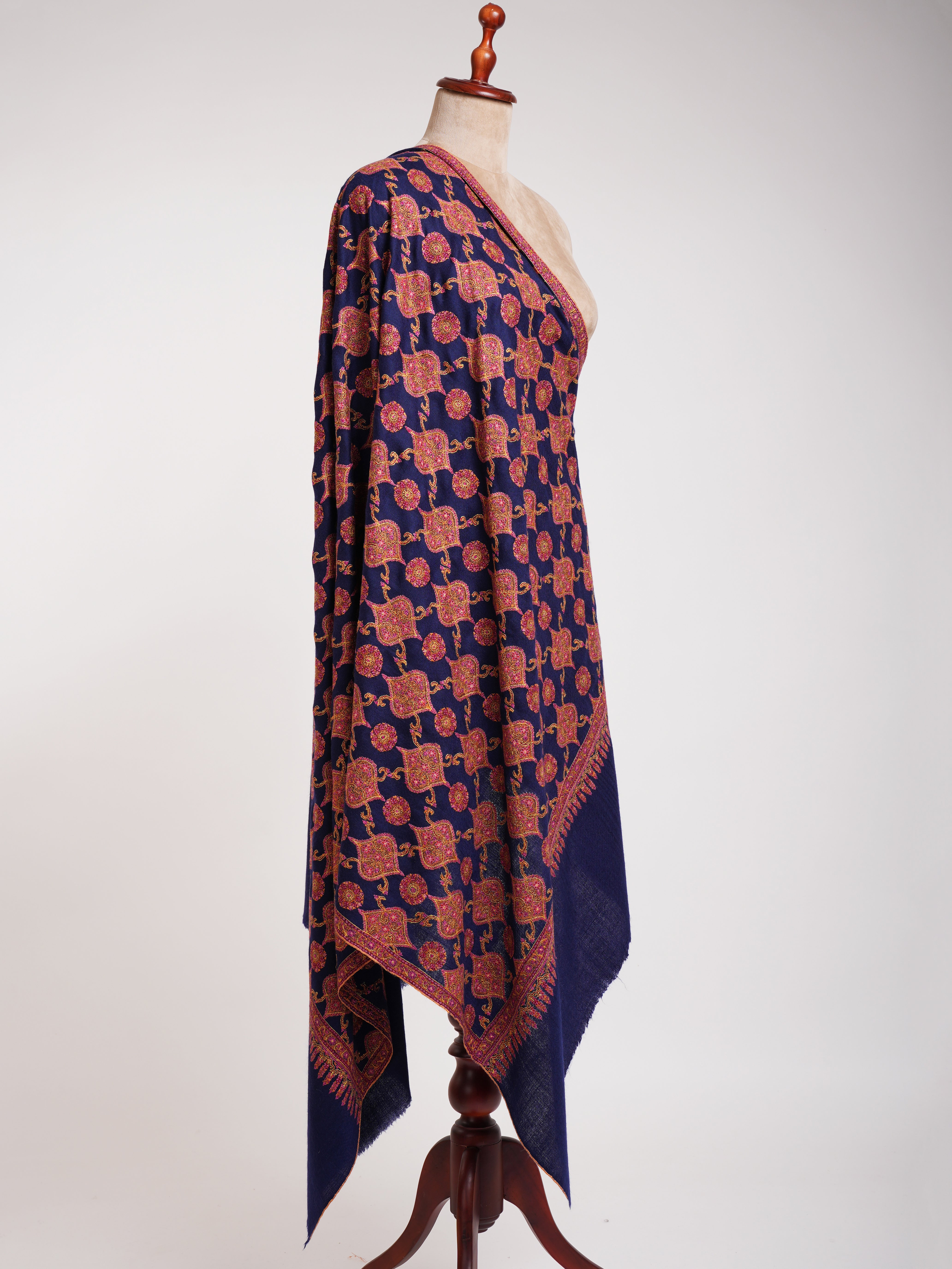 Navy Blue Sozni ricamato kashmir shawl jamavar