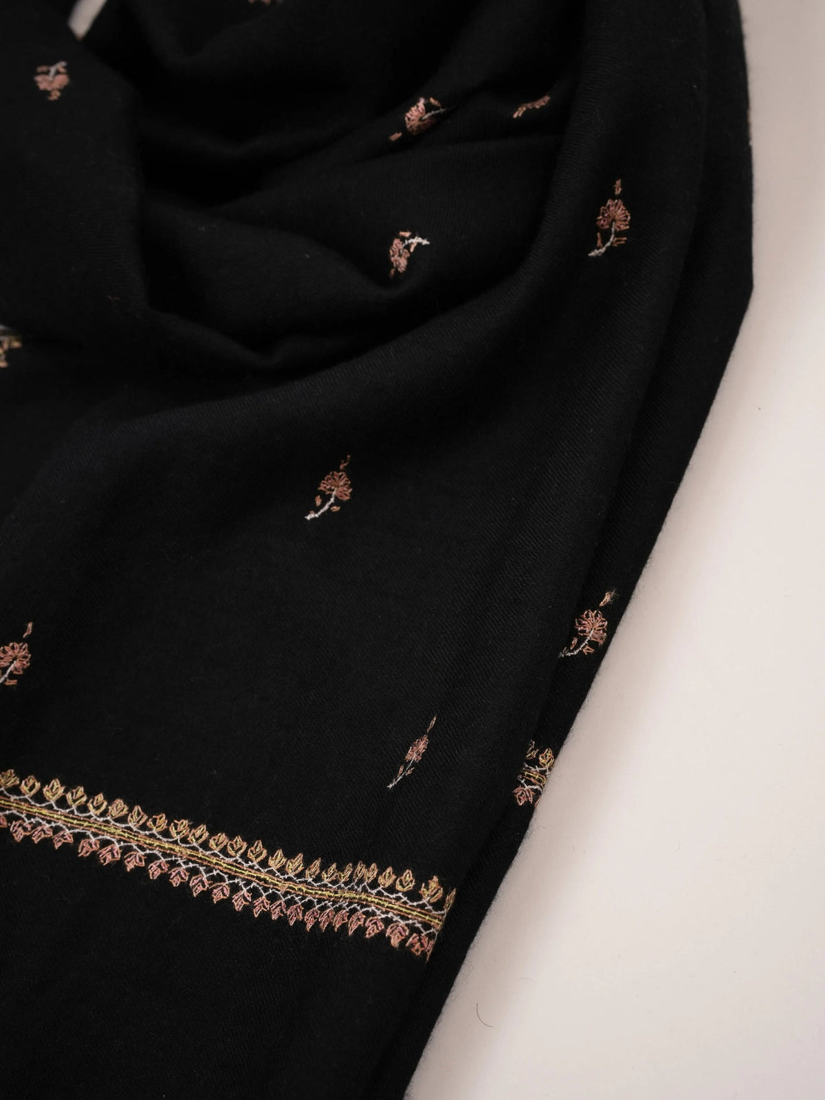 Kashmiri Black Handwoven Cashmere Scarf with Machie Buteh Sozni Embroidery Shahkaar.com
