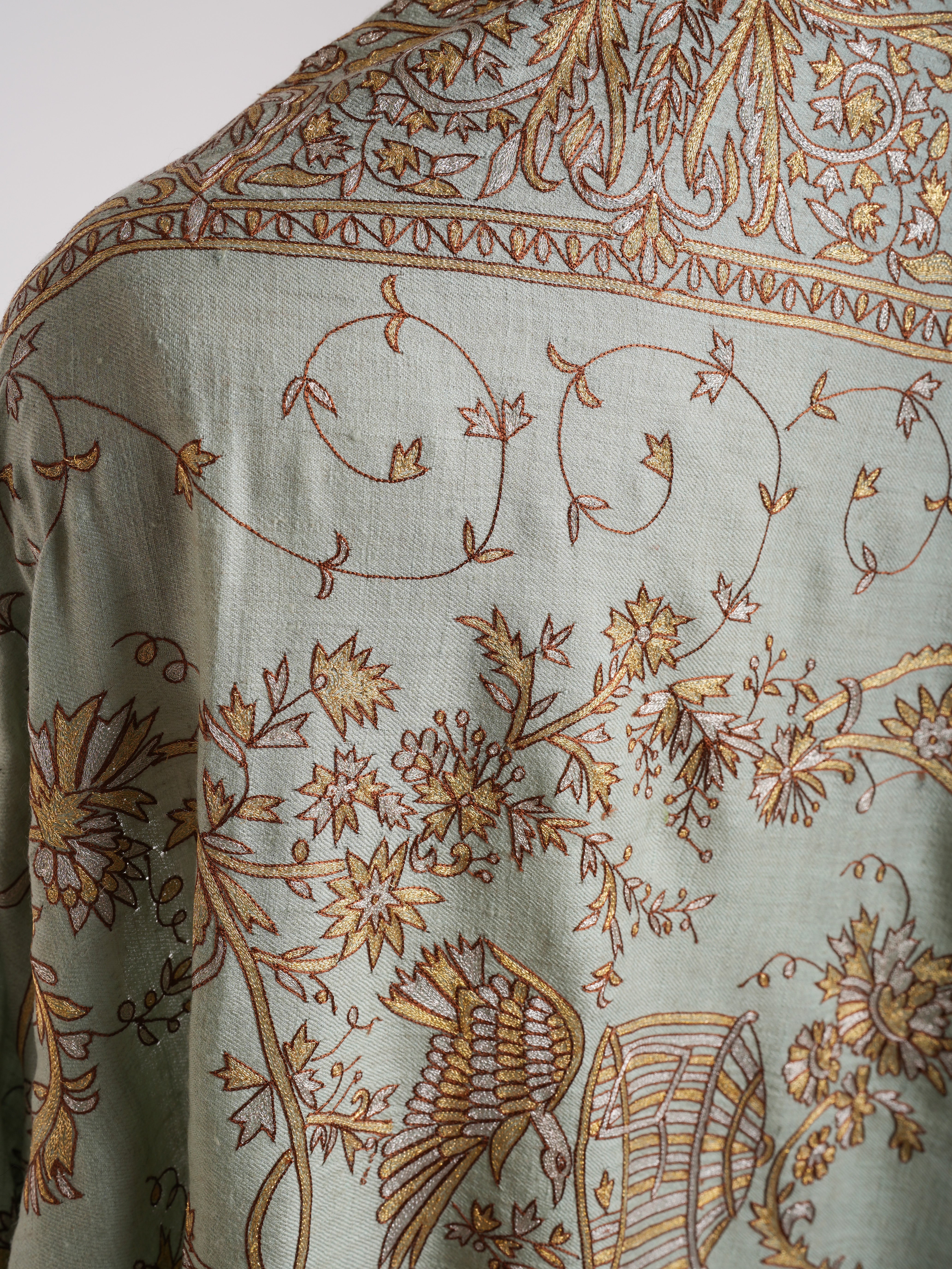Châle de pashmina indien brodé vert vert clair
