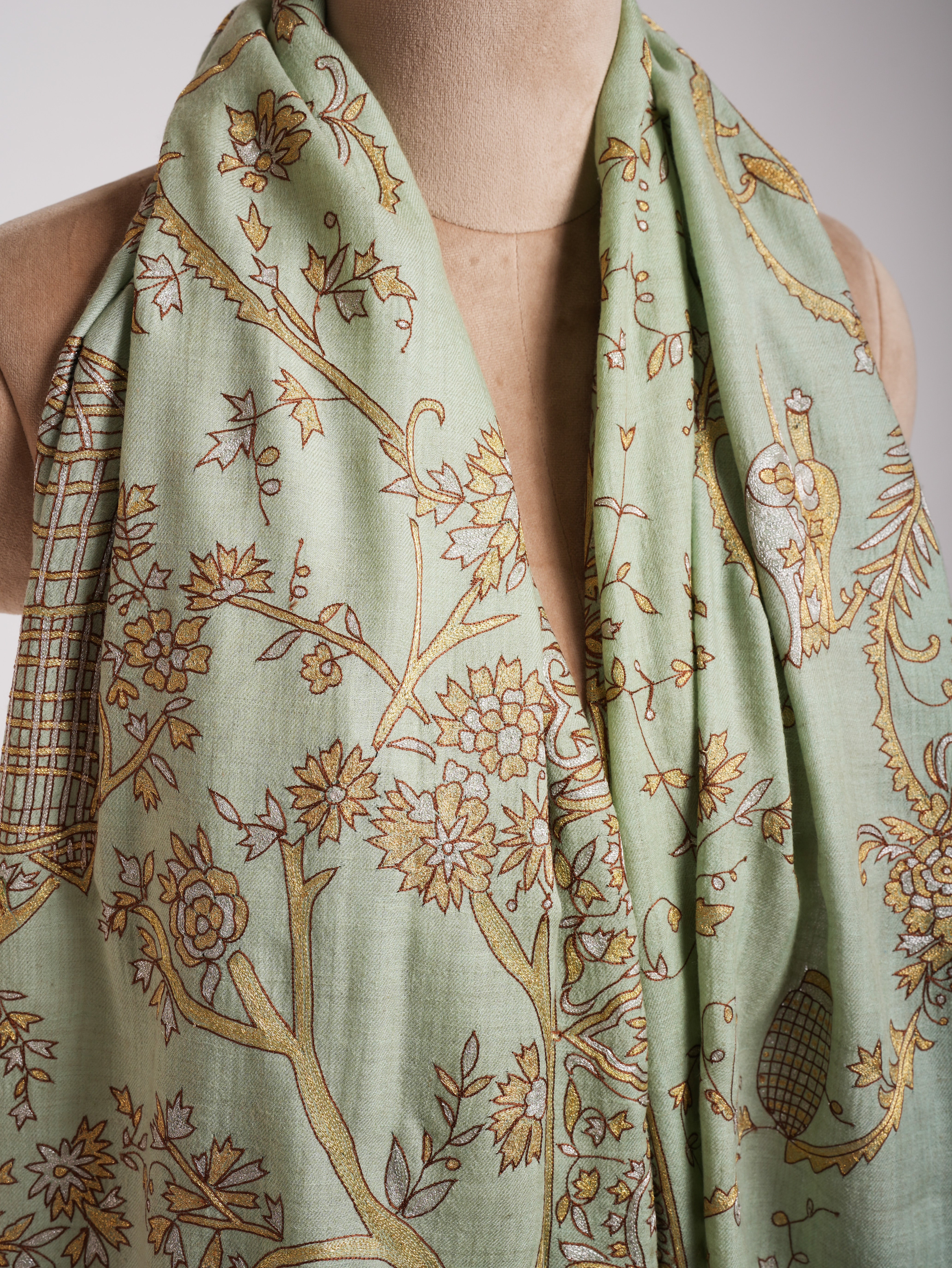 Châle de pashmina indien brodé vert vert clair