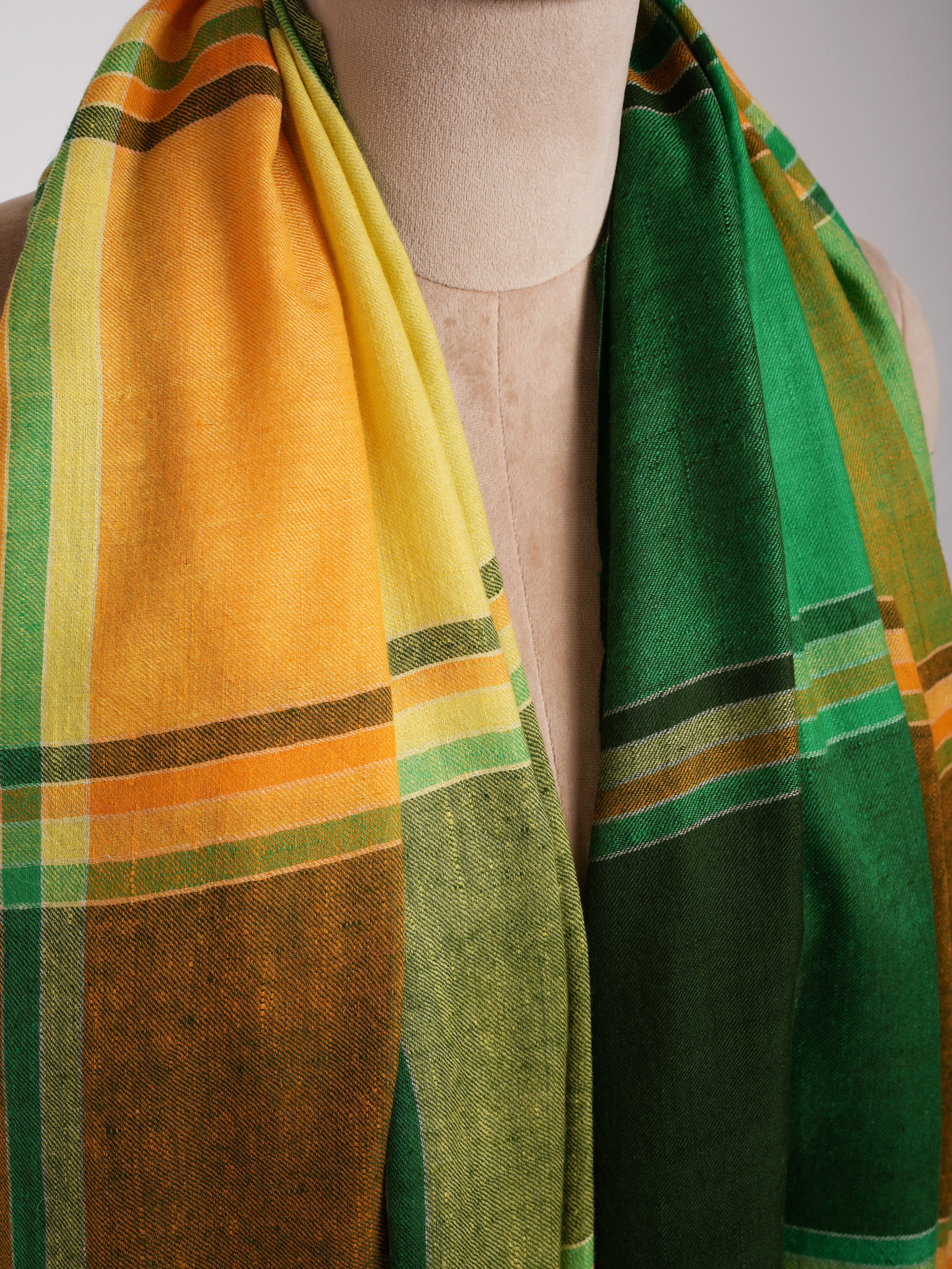 Sciallo Pashmina originale in tessuto a mano contemporaneo