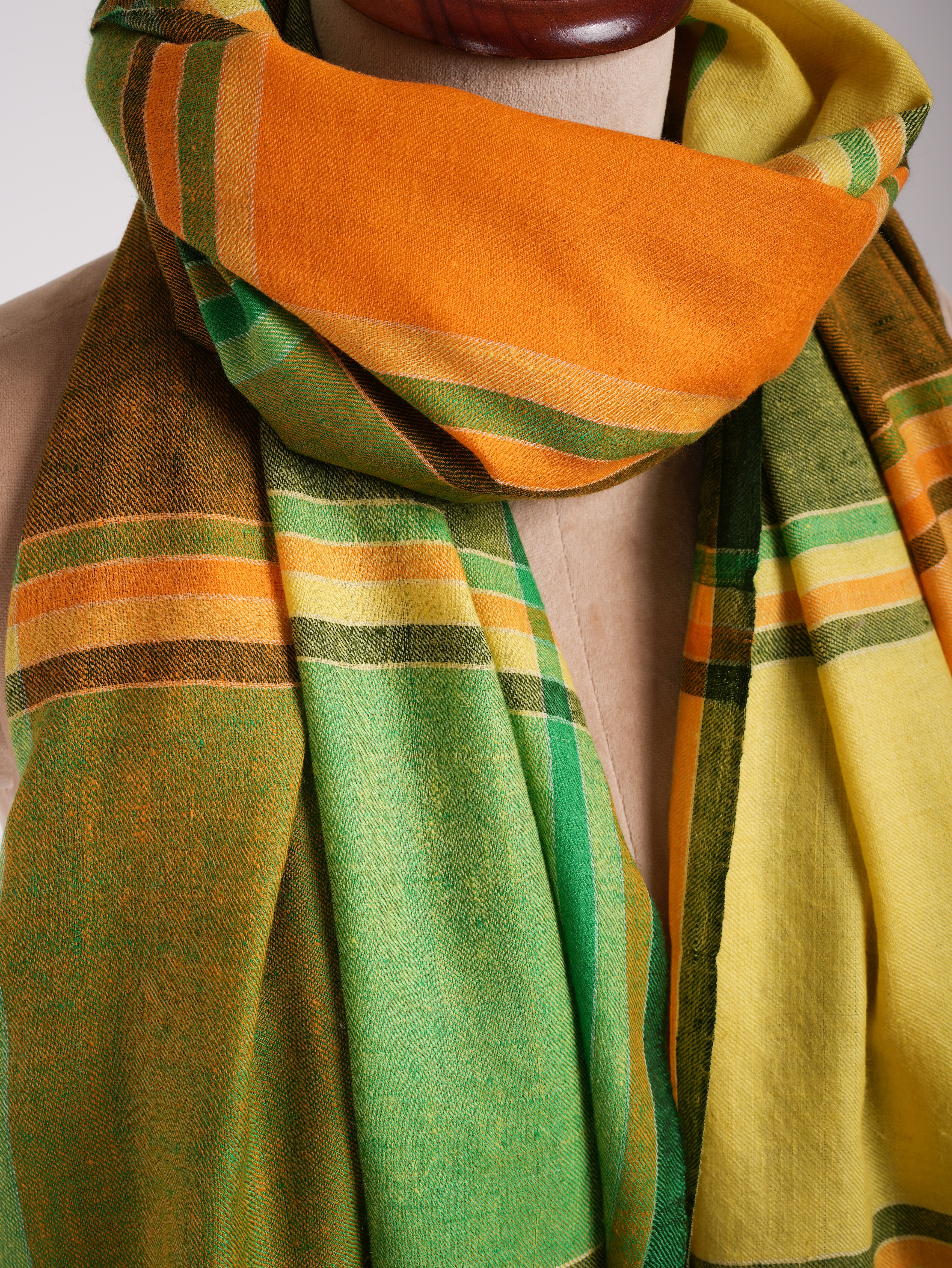 Sciallo Pashmina originale in tessuto a mano contemporaneo