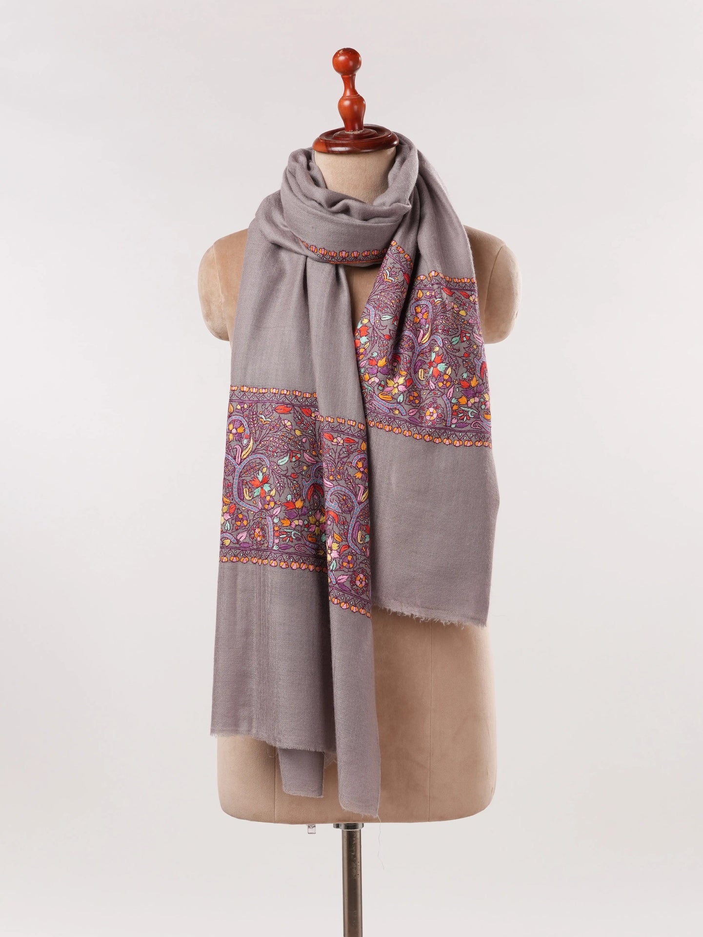 Grey Kashmiri Cashmere Scarf with Handwoven Palla Sozni Embroidery Shahkaar.com
