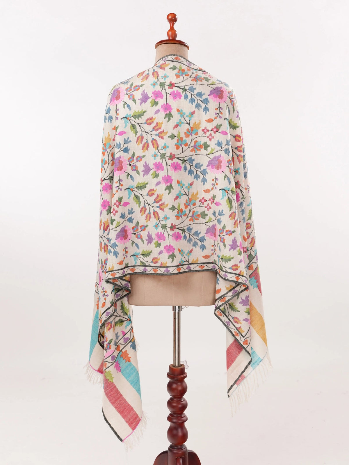 Lightweight Natural White Handwoven Kani Cashmere Scarf