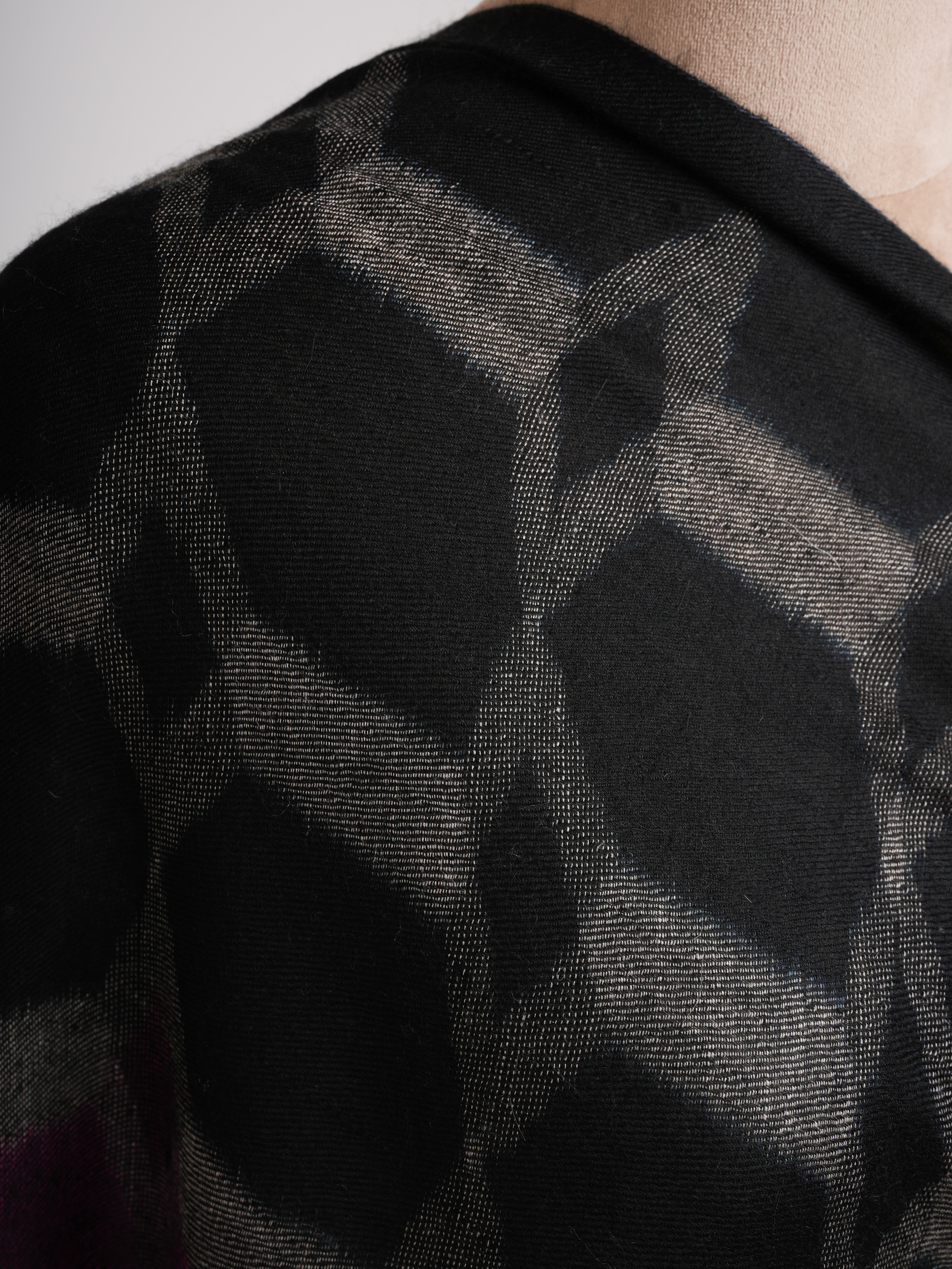 Lightweight and Soft Handwoven Pashmina Shawl
