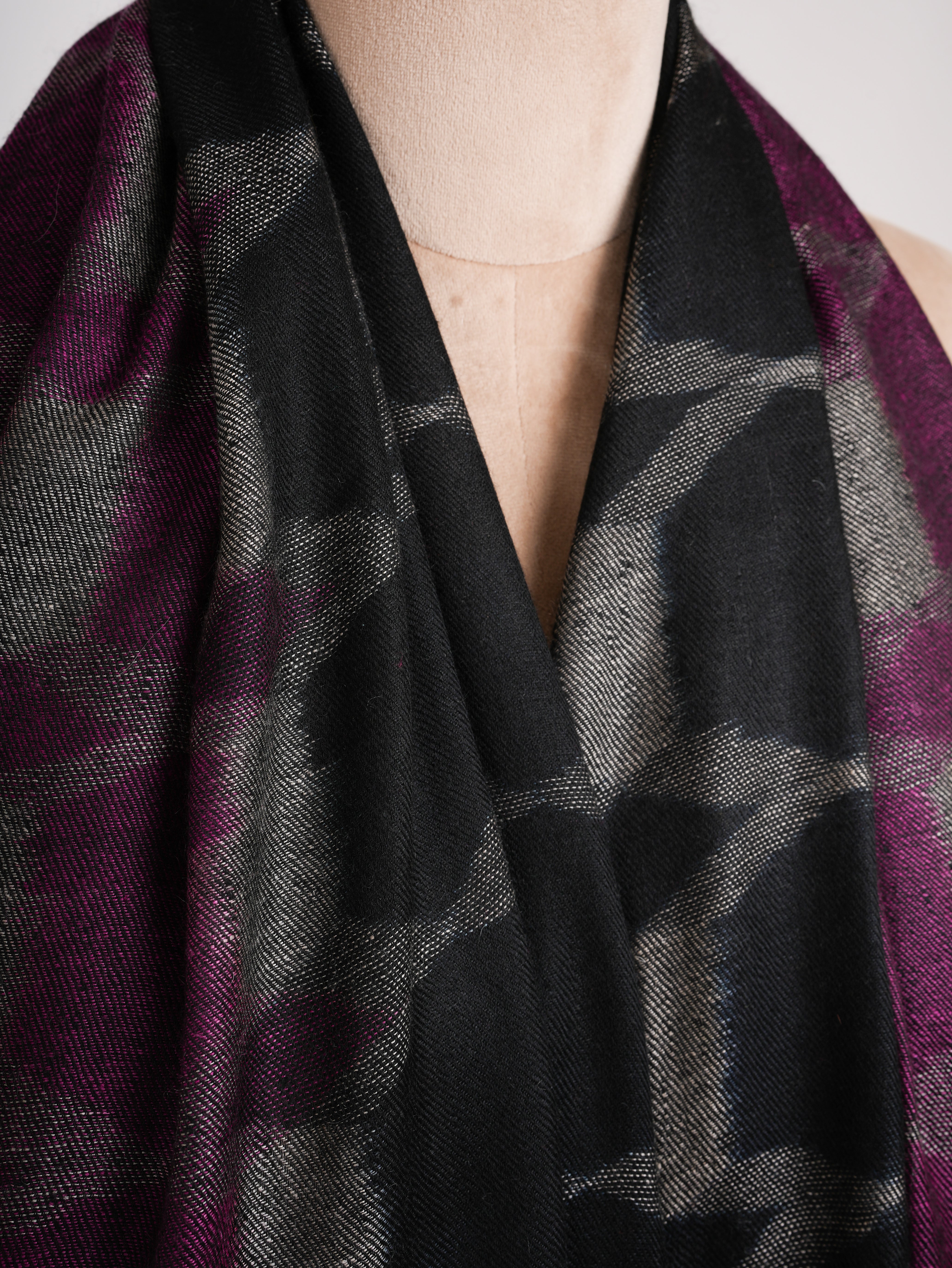 Lightweight and Soft Handwoven Pashmina Shawl