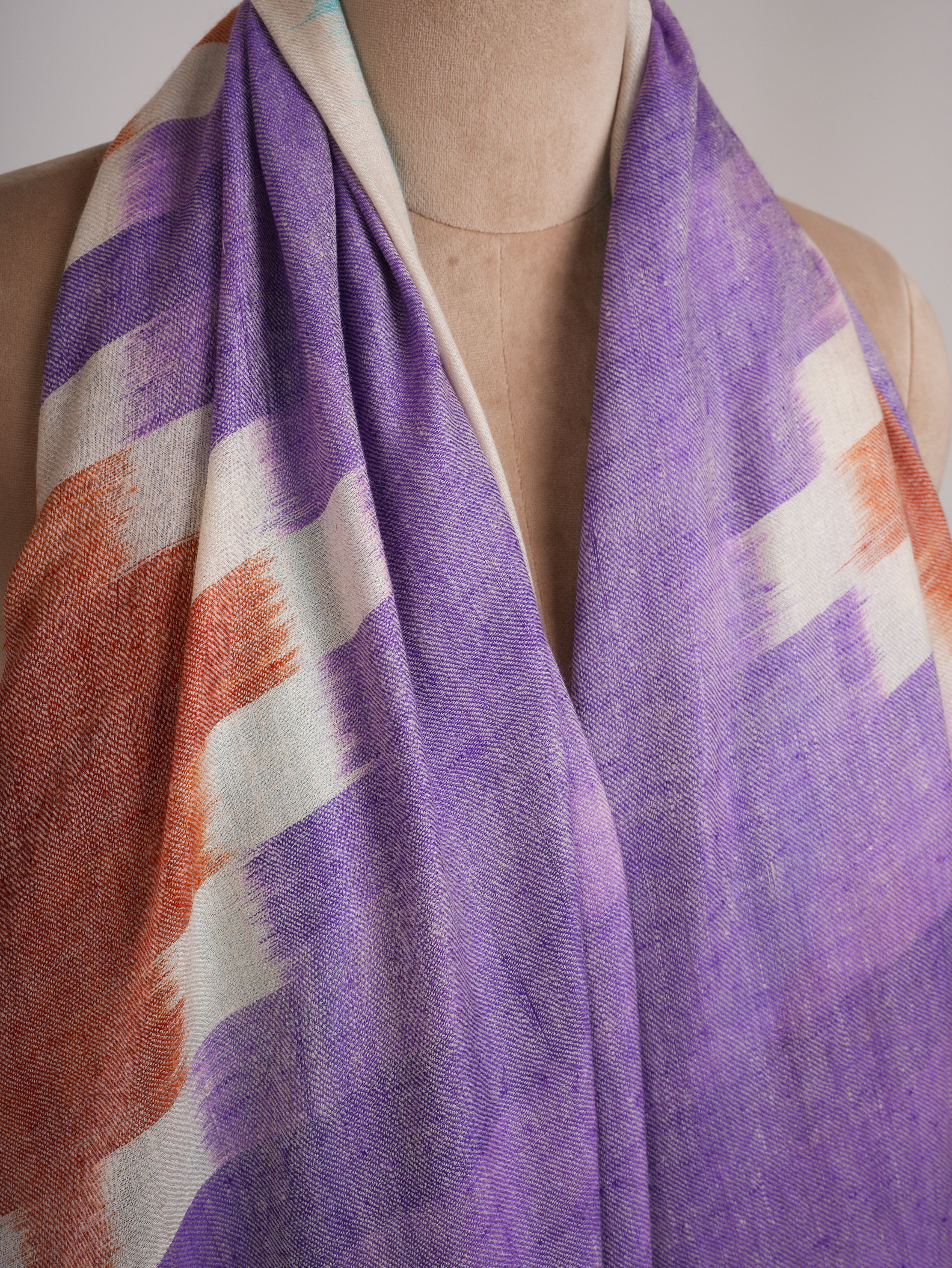 Ikat Handwoven Pure Kashmiri Pashmina Shawl