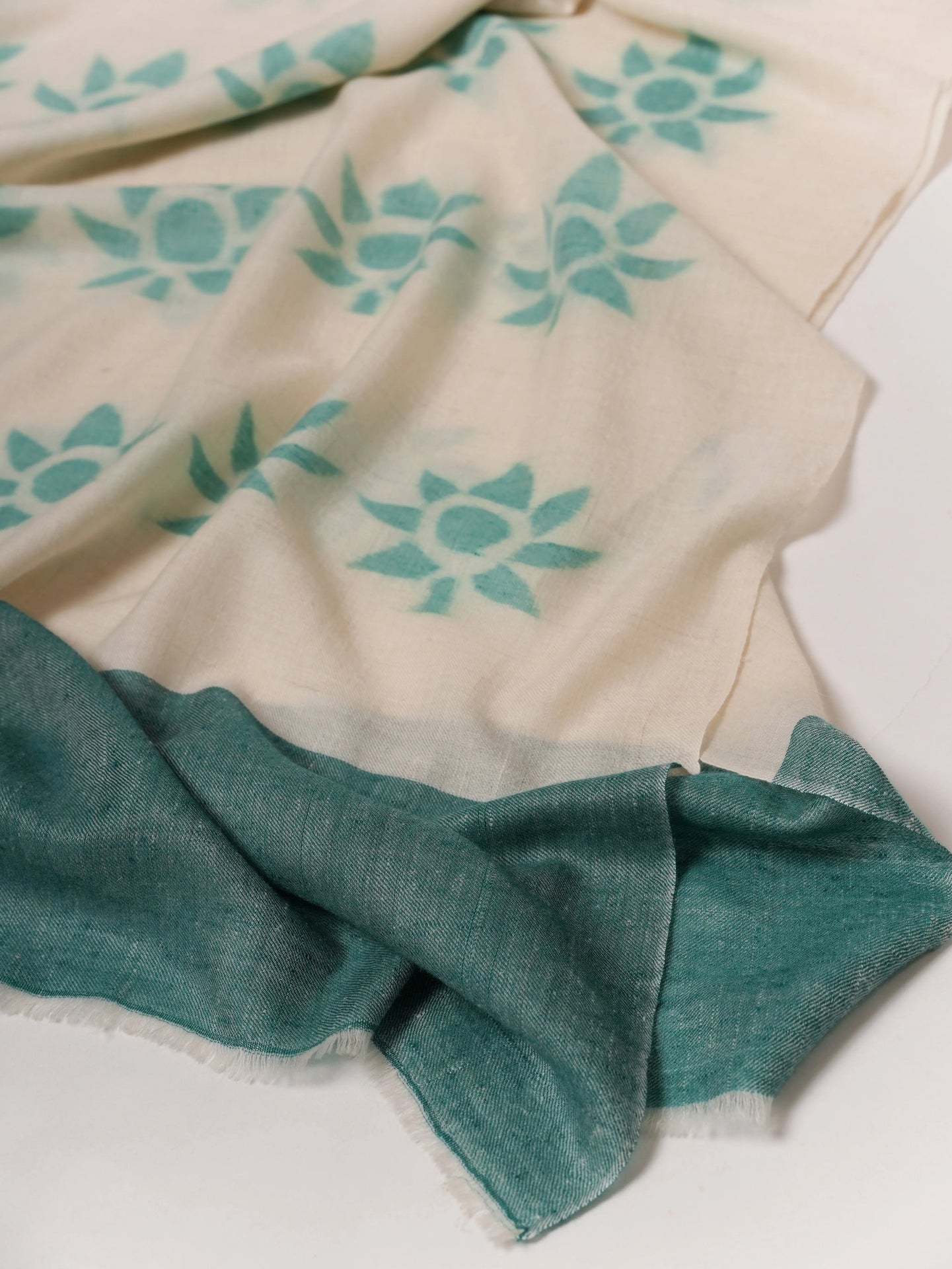 Artisan Crafted Ikat Pashmina Shawl with Floral Weave Shahkaar