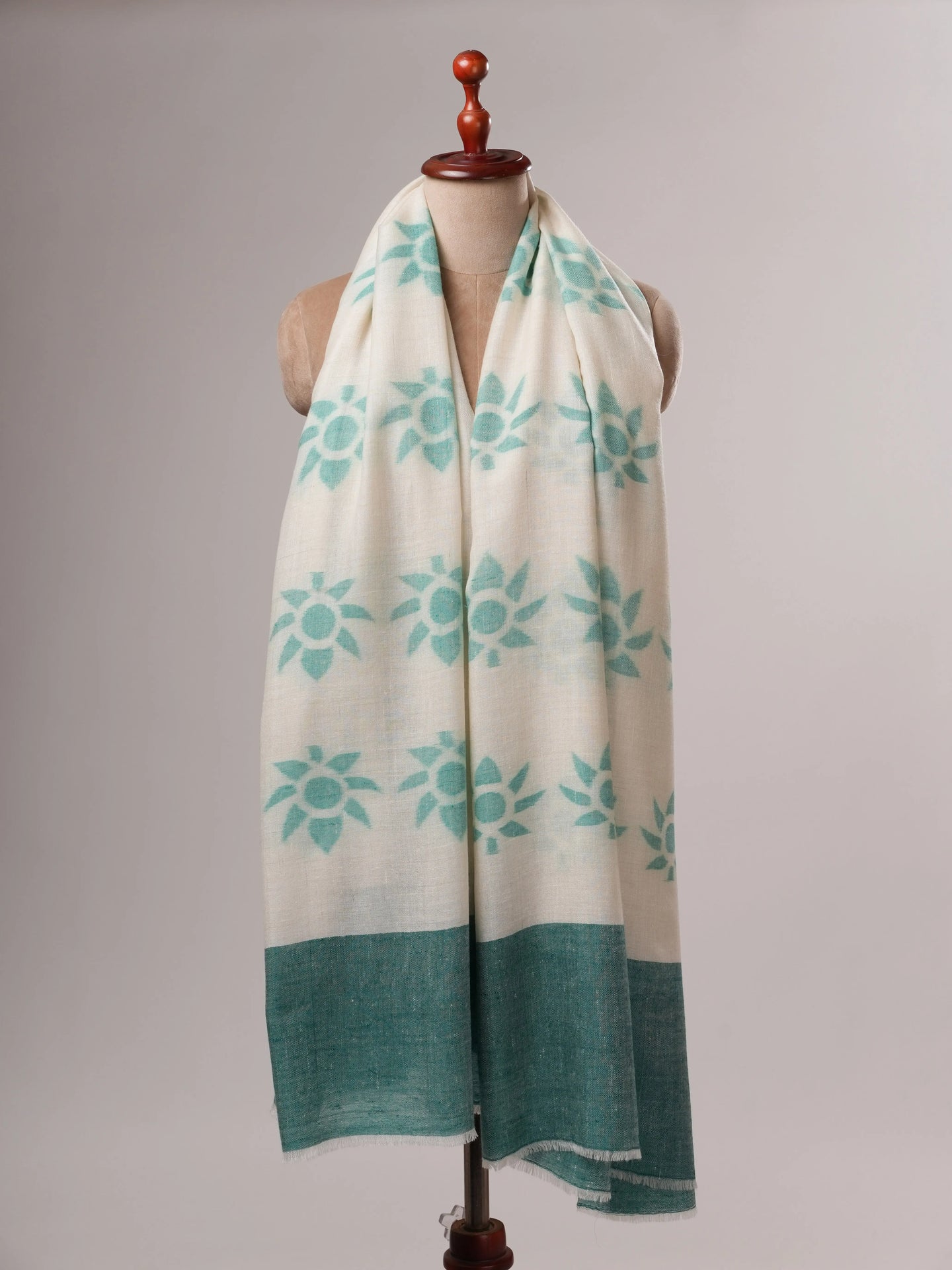 Artisan Crafted Ikat Pashmina Shawl with Floral Weave Shahkaar