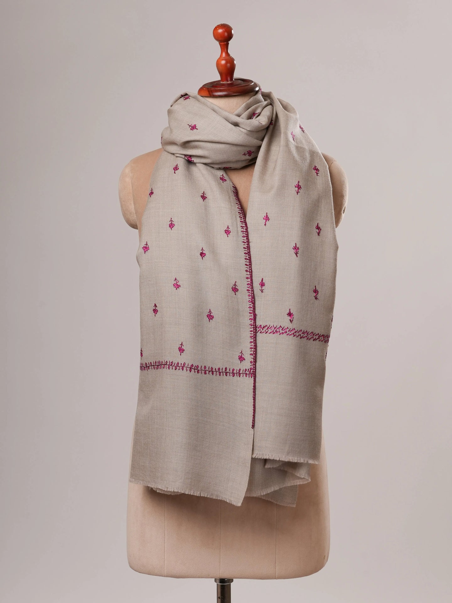 Grey Machie Booti Hand Embroidered Fine Wool Shawl Shahkaar