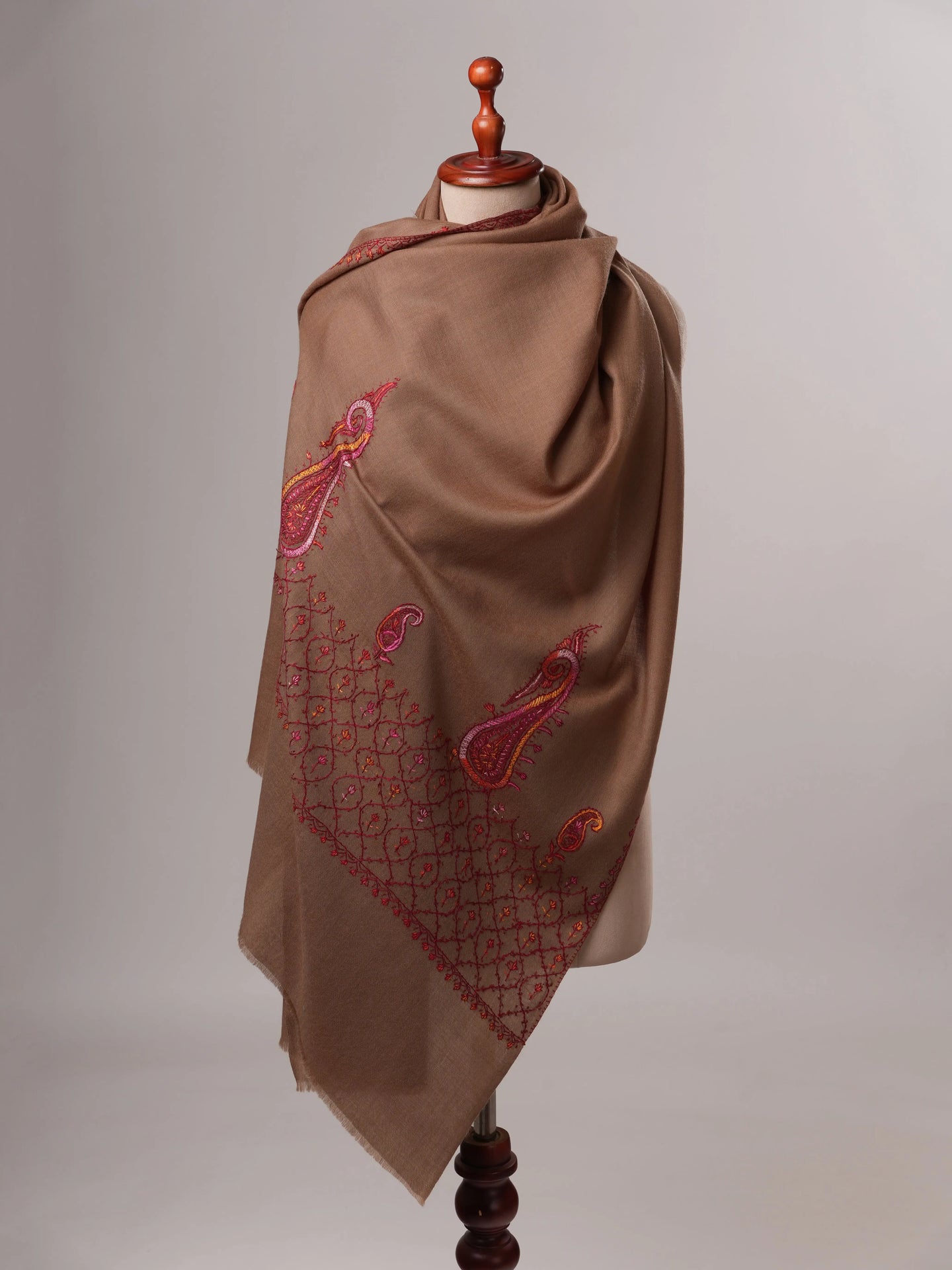 Fine Wool Shawl with Hand Embroidered Palla Motifs Shahkaar