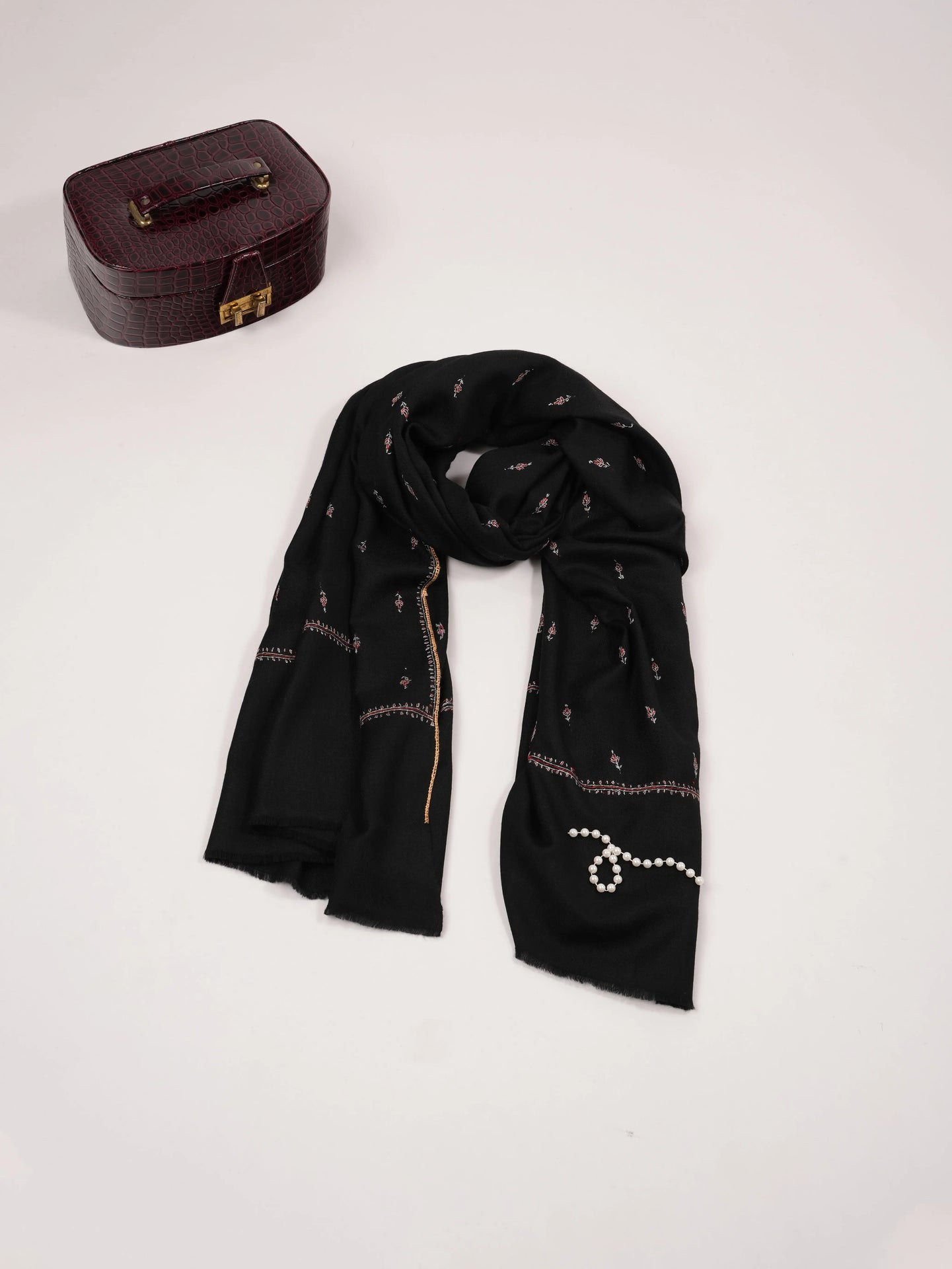 Buteh Hand Sozni Embroidered Black Kashmiri Fine Wool Shawl Shahkaar.com