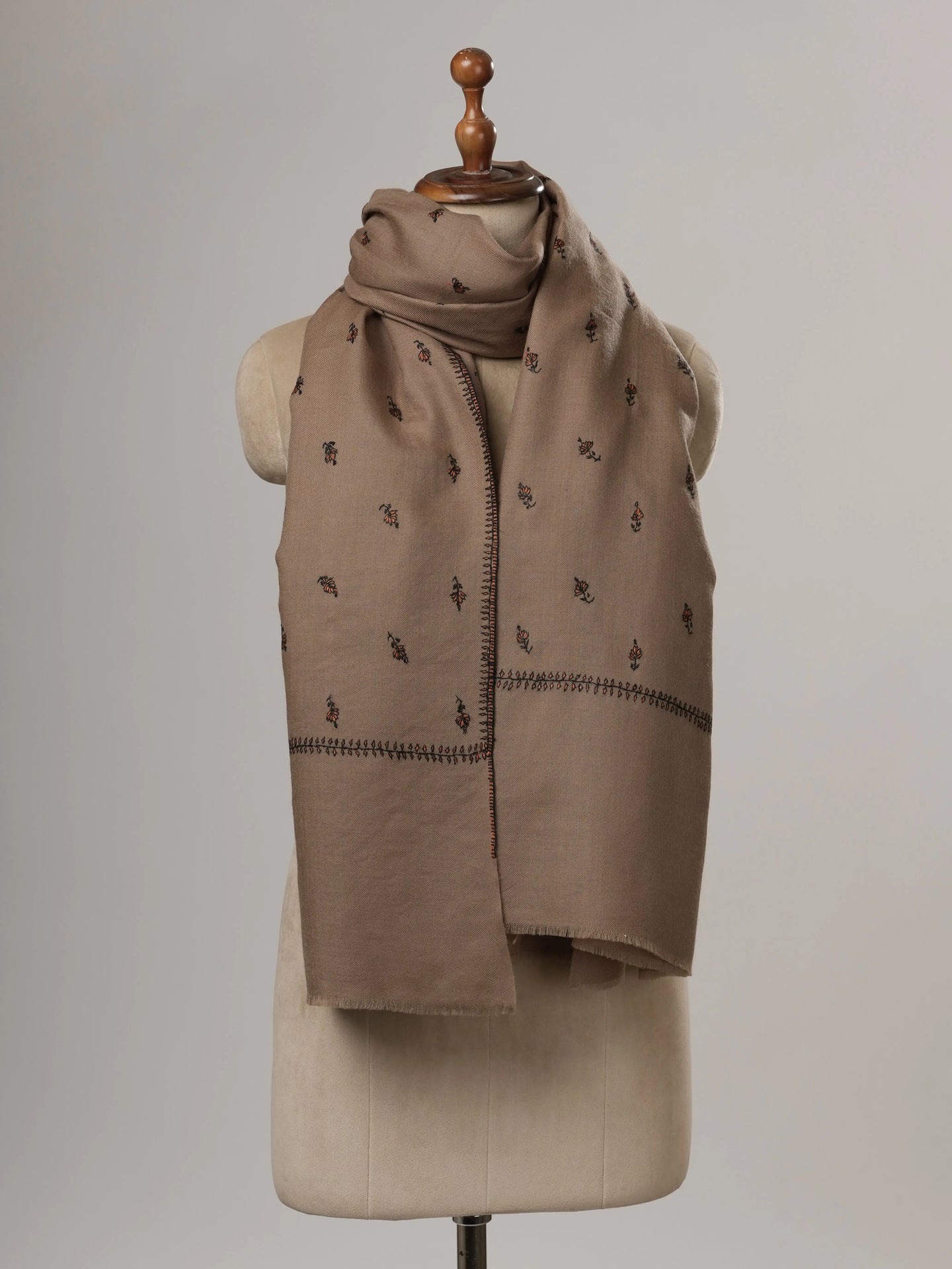 Hand Embroidered Fine Wool Soft Shawl with Machie Booti Shahkaar