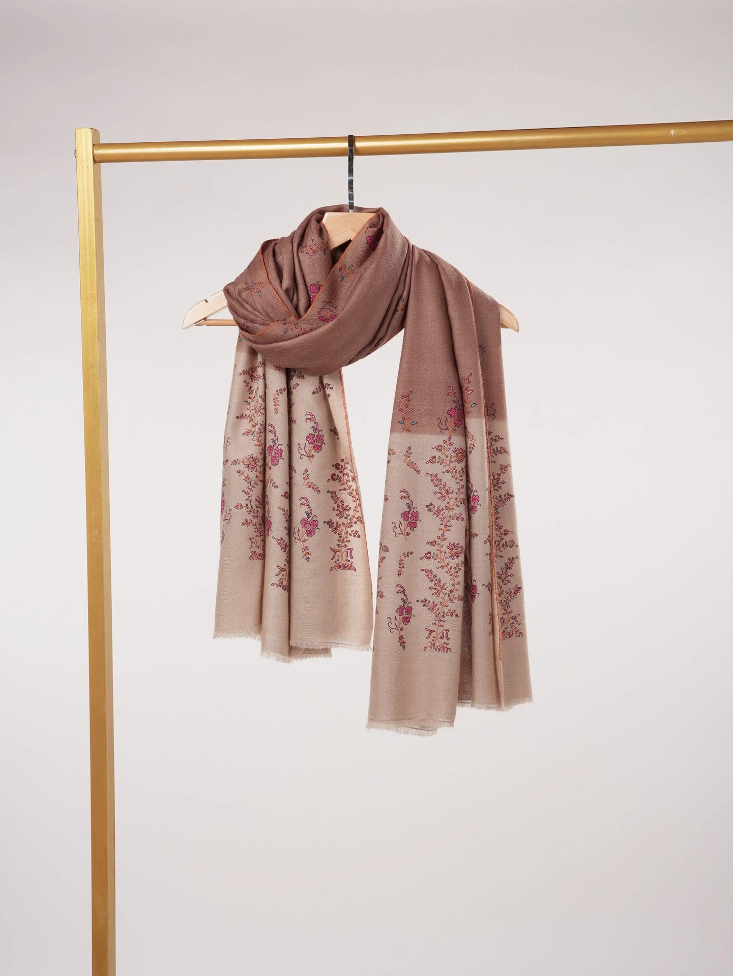 Palldar Kashmiri Handwoven Pashmina Shawl with Hand Sozni Embroidery Shahkaar.com