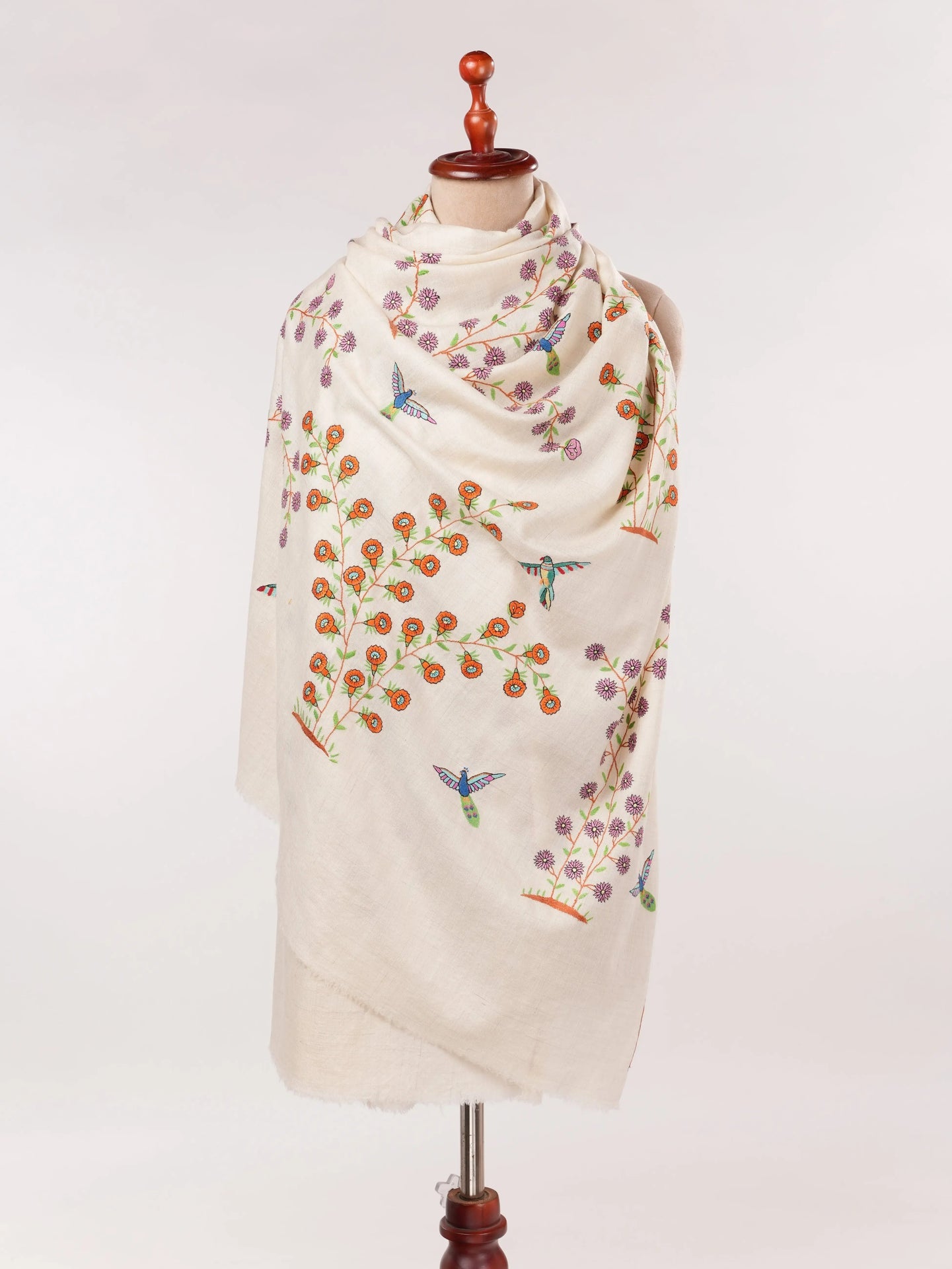 White Kashmiri Handwoven Pashmina Shawl with Hand Sozni Embroidery Shahkaar.com