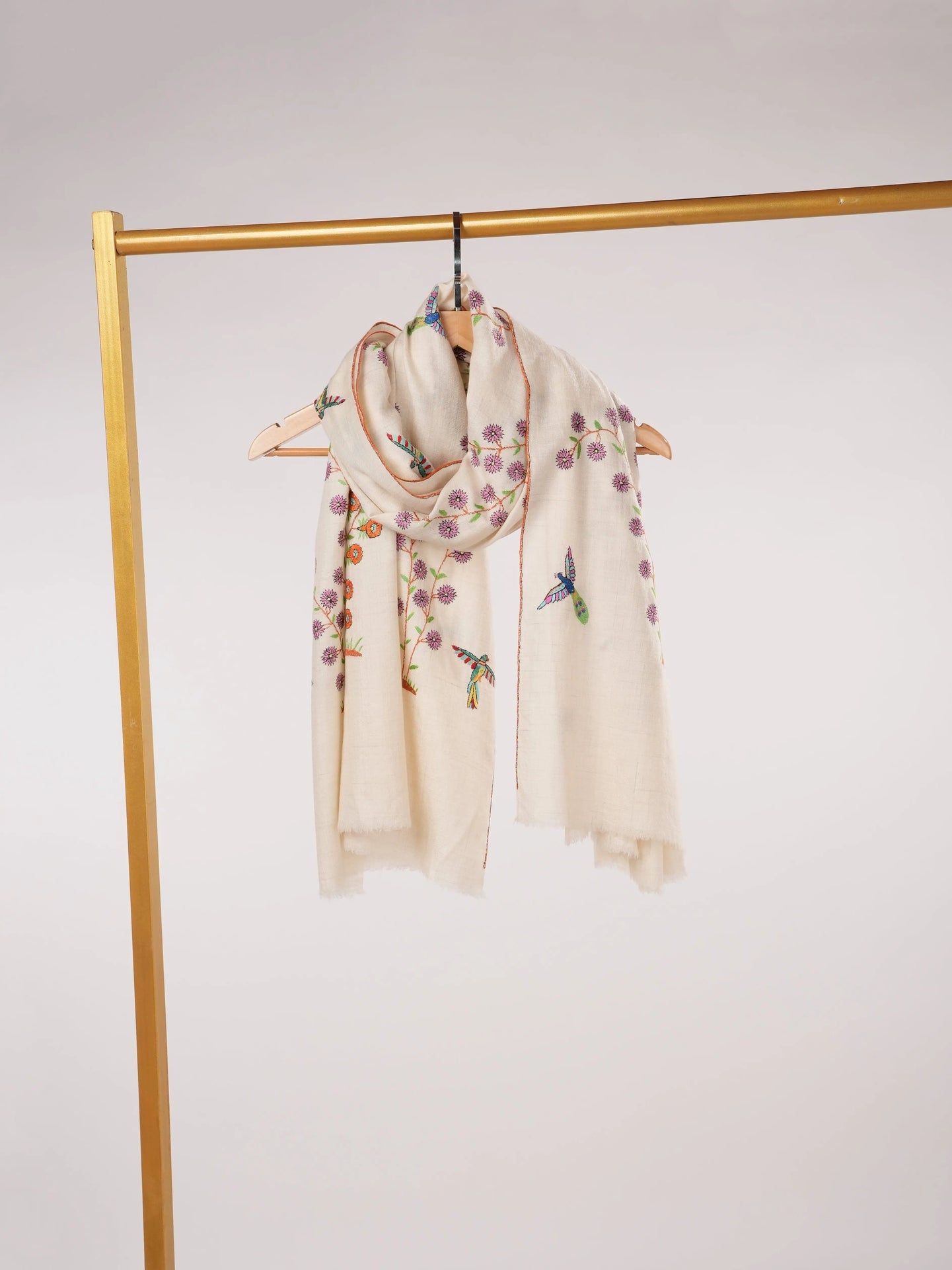 White Kashmiri Handwoven Pashmina Shawl with Hand Sozni Embroidery Shahkaar.com