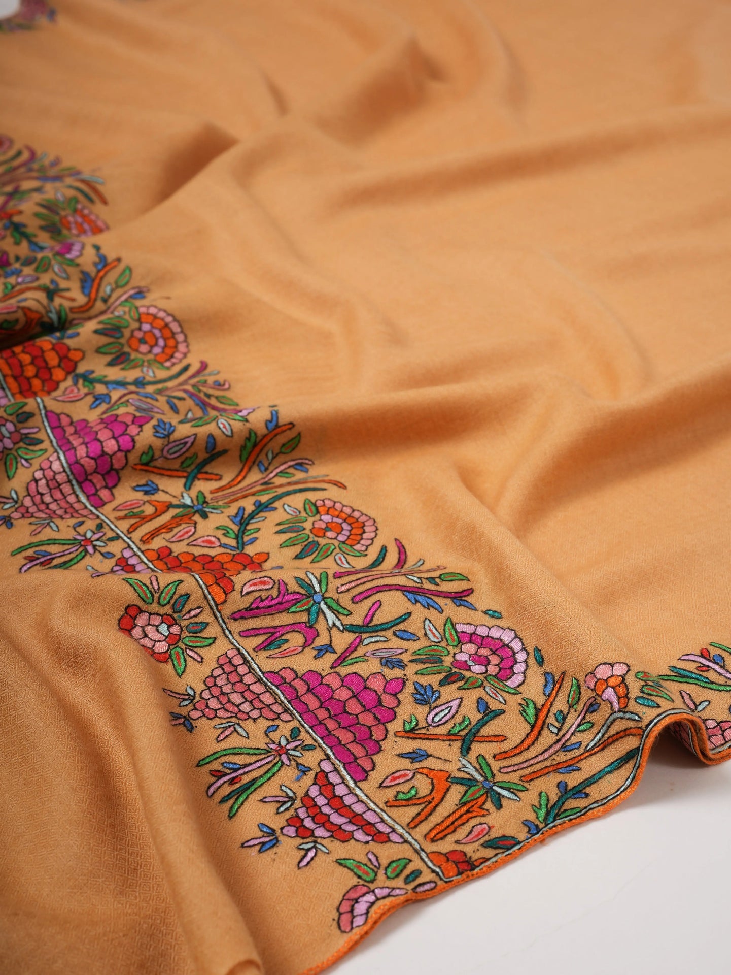Handloomed Kashmiri Pashmina Shawl – Papier Machie Embroidered Palla Motif Shahkaar