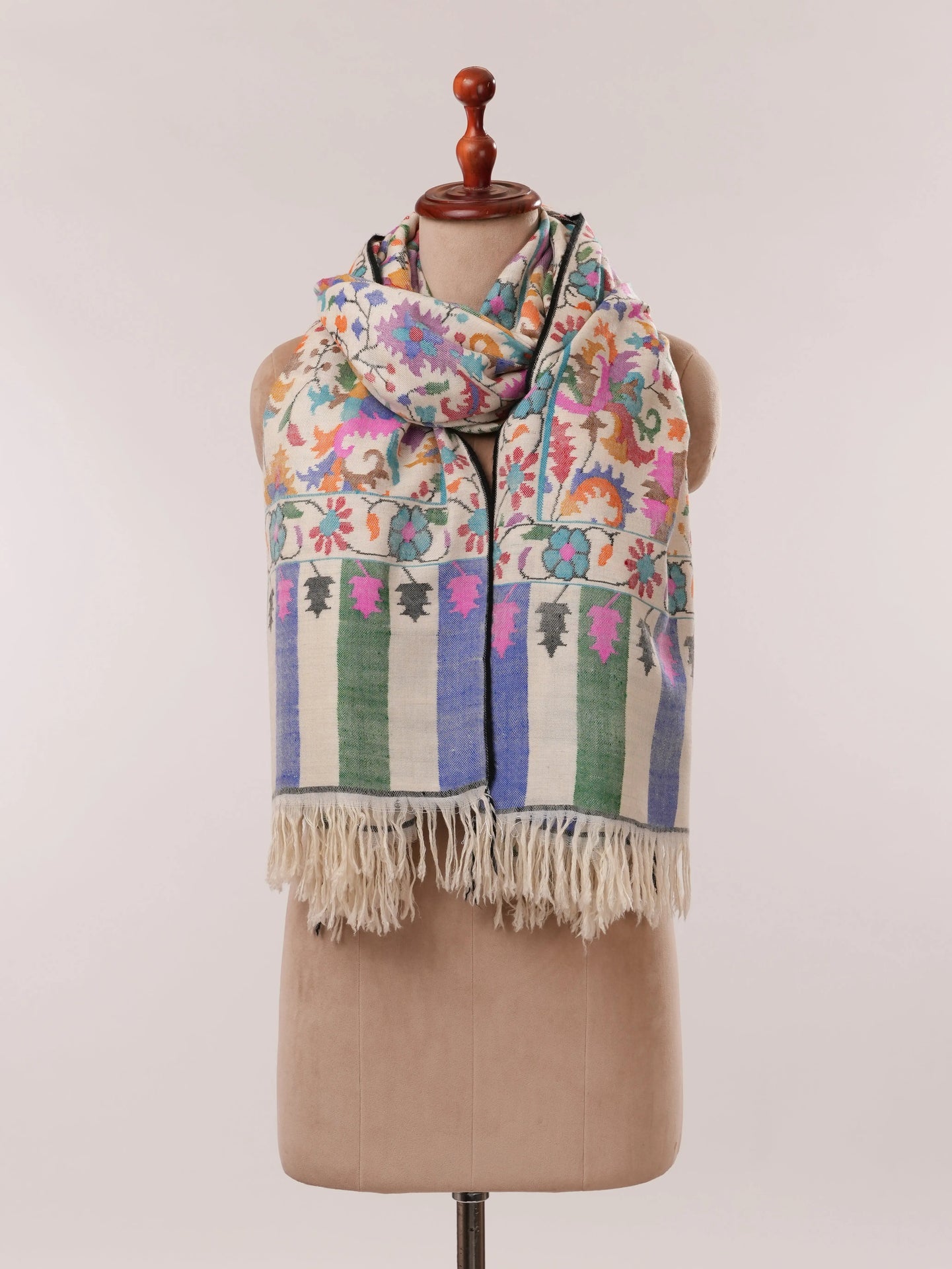 Natural White Floral Handwoven Kani Pashmina Shawl Shahkaar.com
