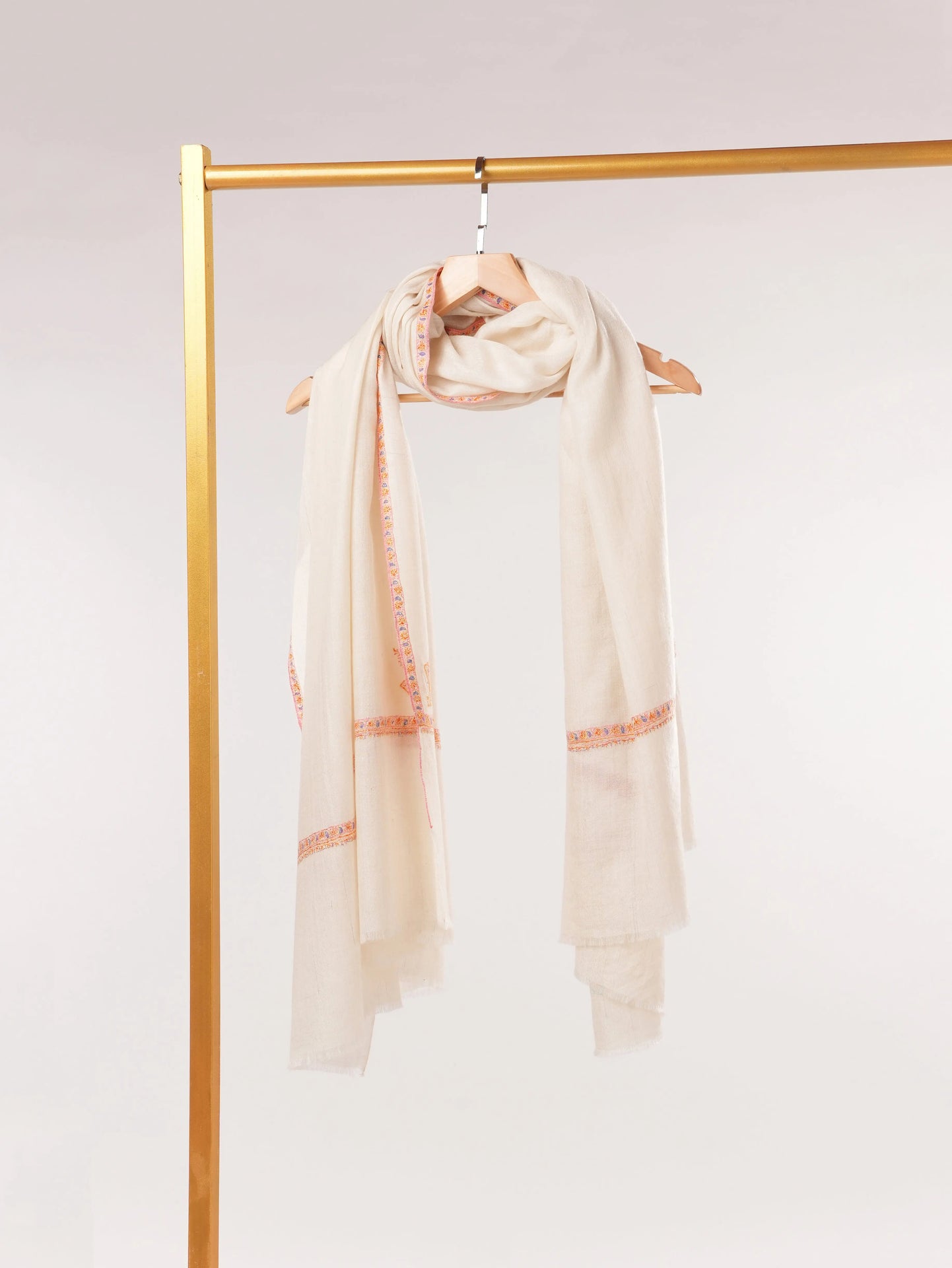 Handwoven Off White Pashmina Shawl with Baildar Hand Embroidery Shahkaar.com