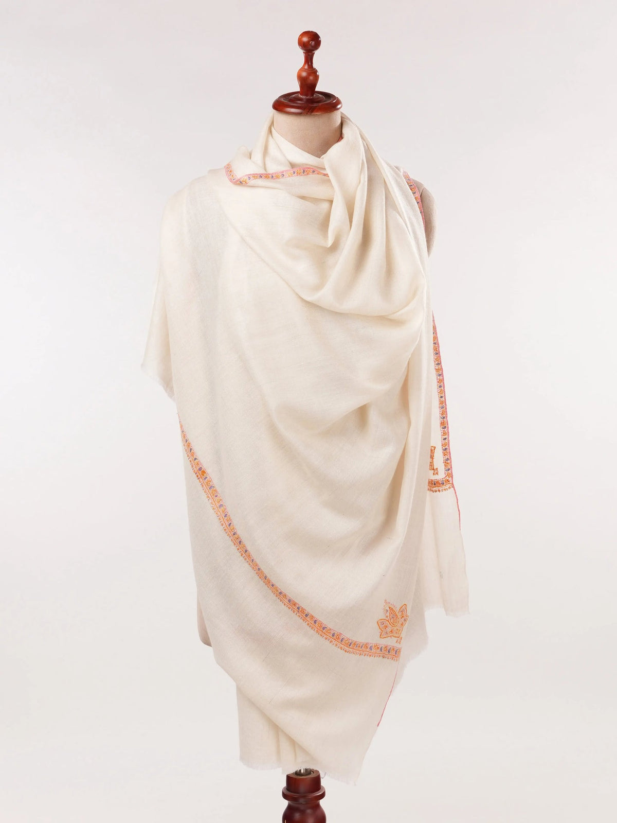 Handwoven Off White Pashmina Shawl with Baildar Hand Embroidery Shahkaar.com