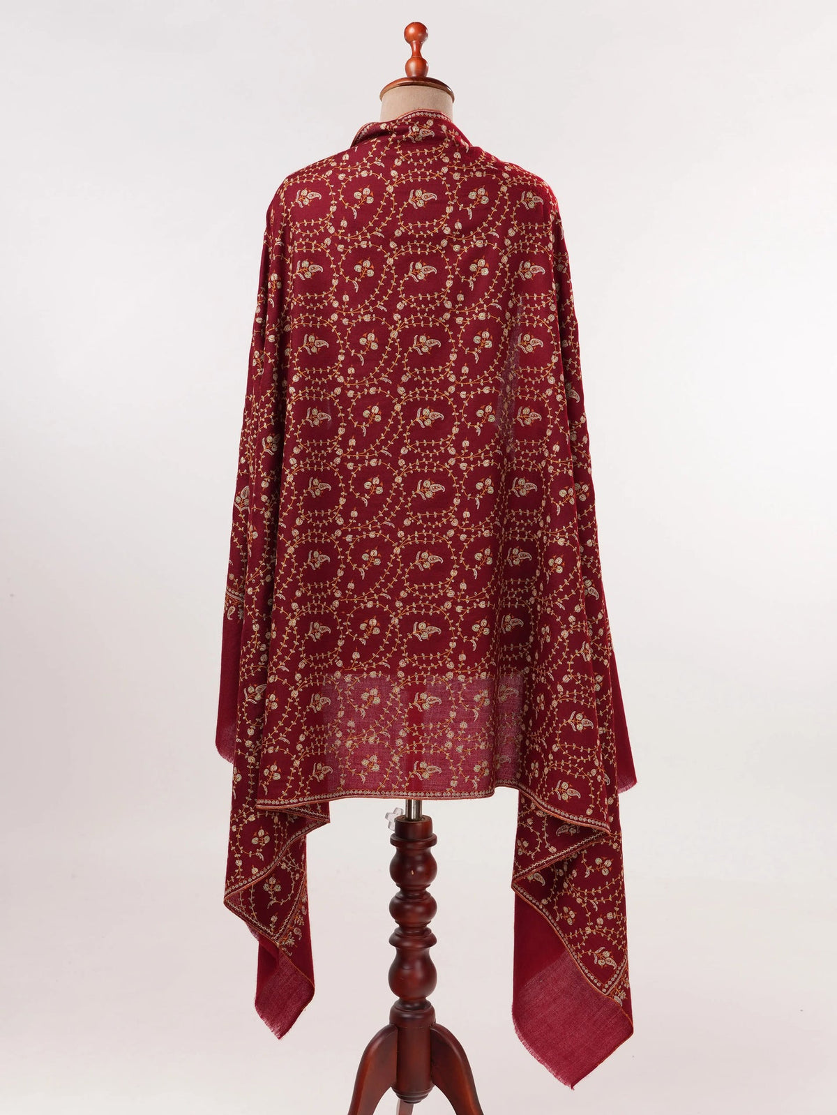 Jali Sozni Hand Embroidered Soft Red Handwoven Pashmina Shawl Shahkaar.com