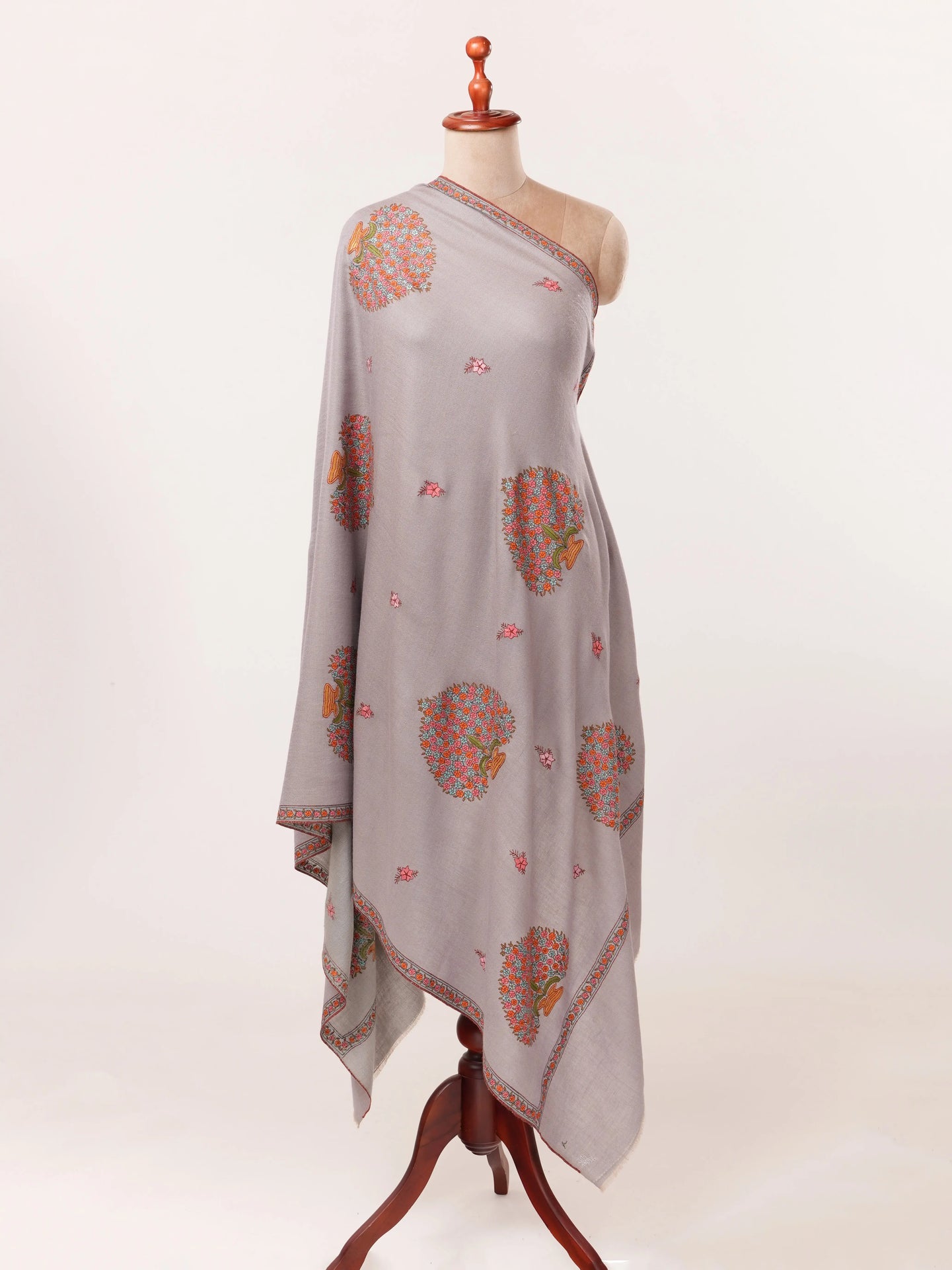 Kashmiri Handwoven Dualtone Pashmina Shawl with Mughal Buteh Sozni Embroidery Shahkaar.com