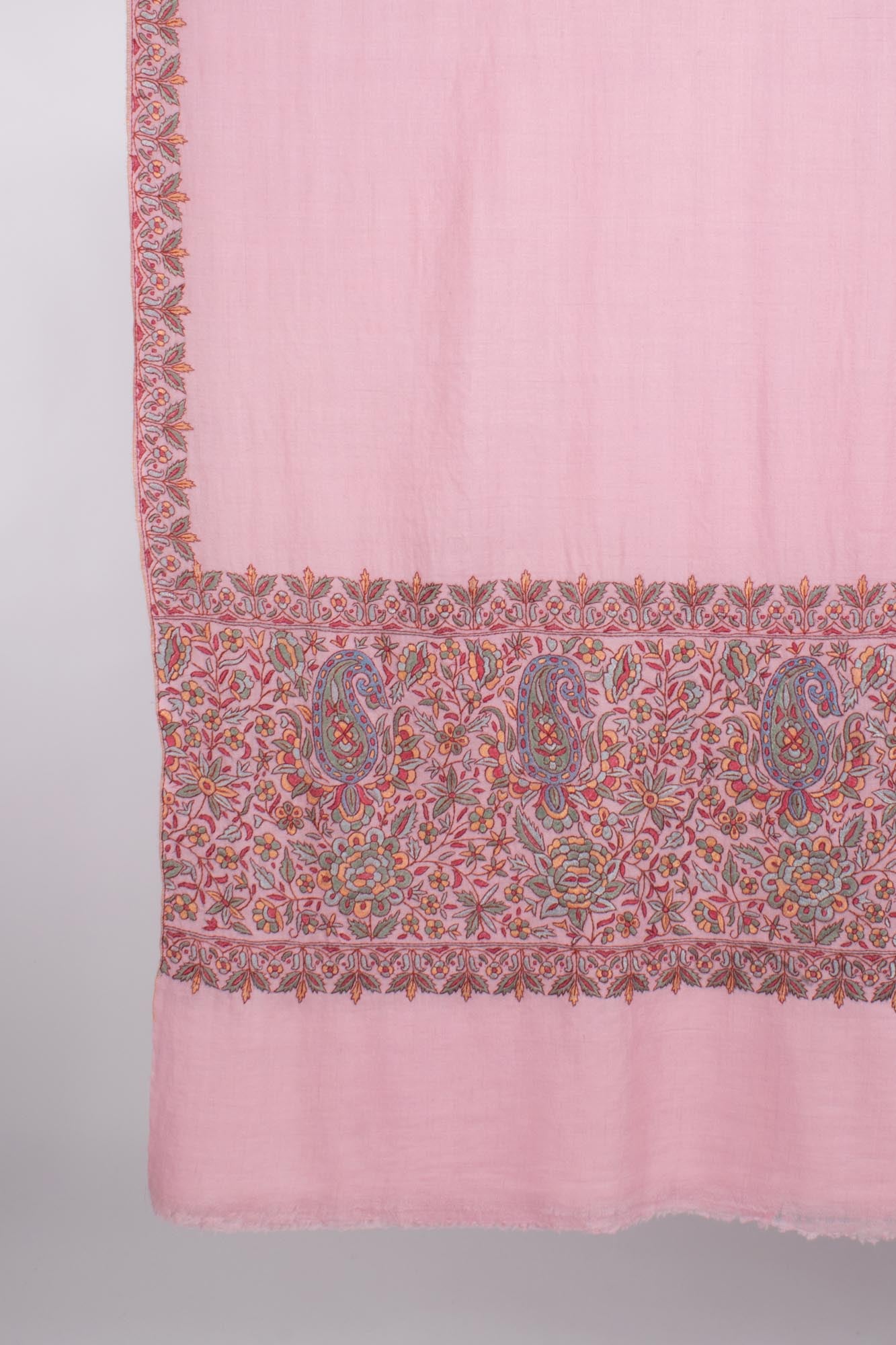 Baby Pink Papermachie brodé Pashmina - Dausa