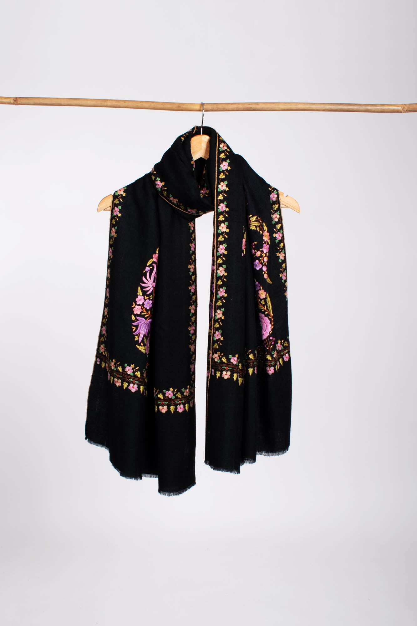 Châle Pashmina Cachemire Noir Royal Paisley - CORONADO