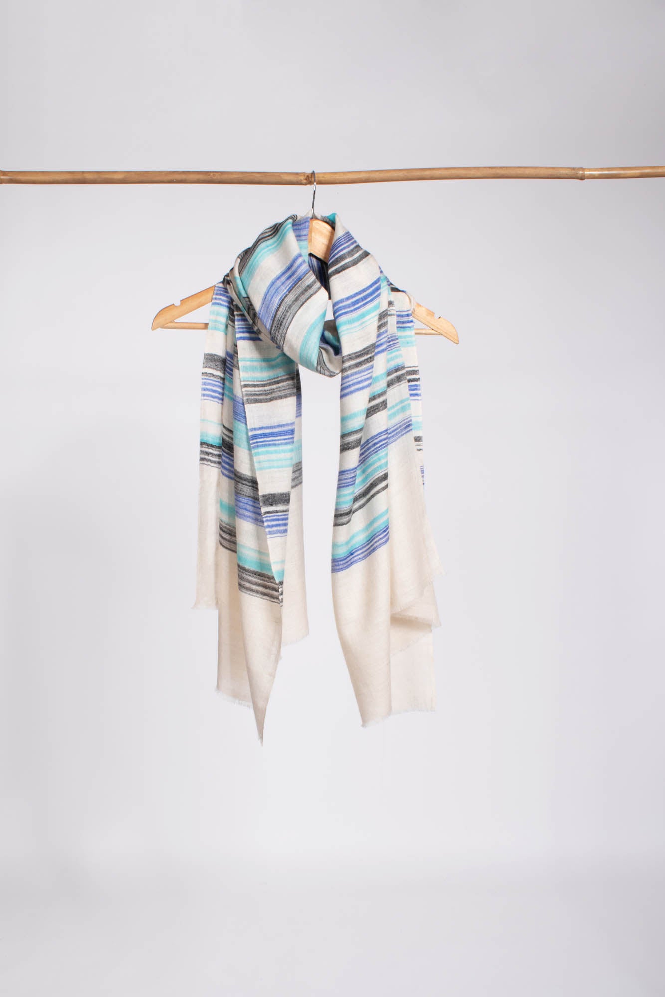 Boho Chic Handloomed Blue White Cashmere Pashmina Scarf - Corfe