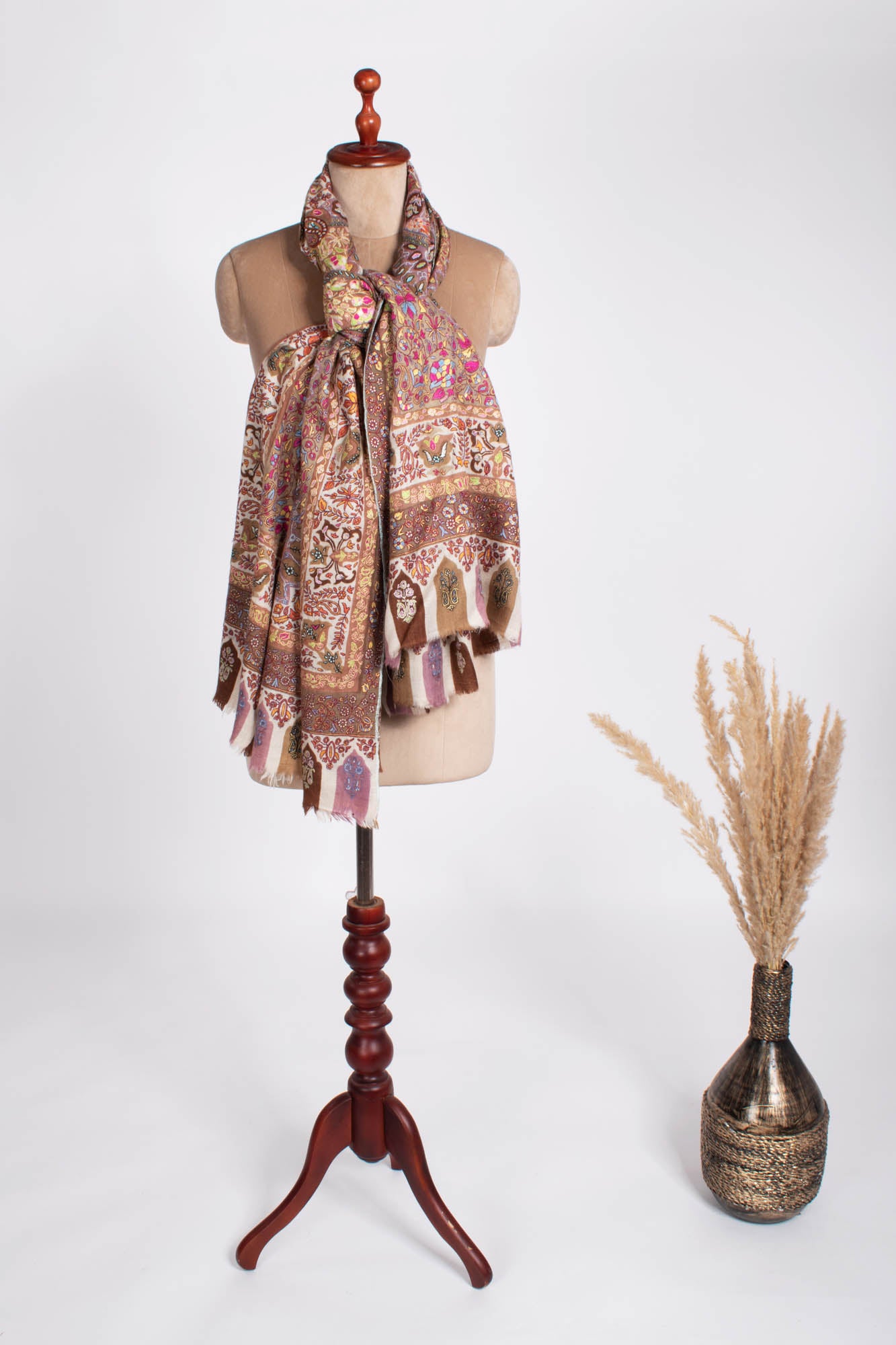 Châle Pashmina de mariée brodé à la main