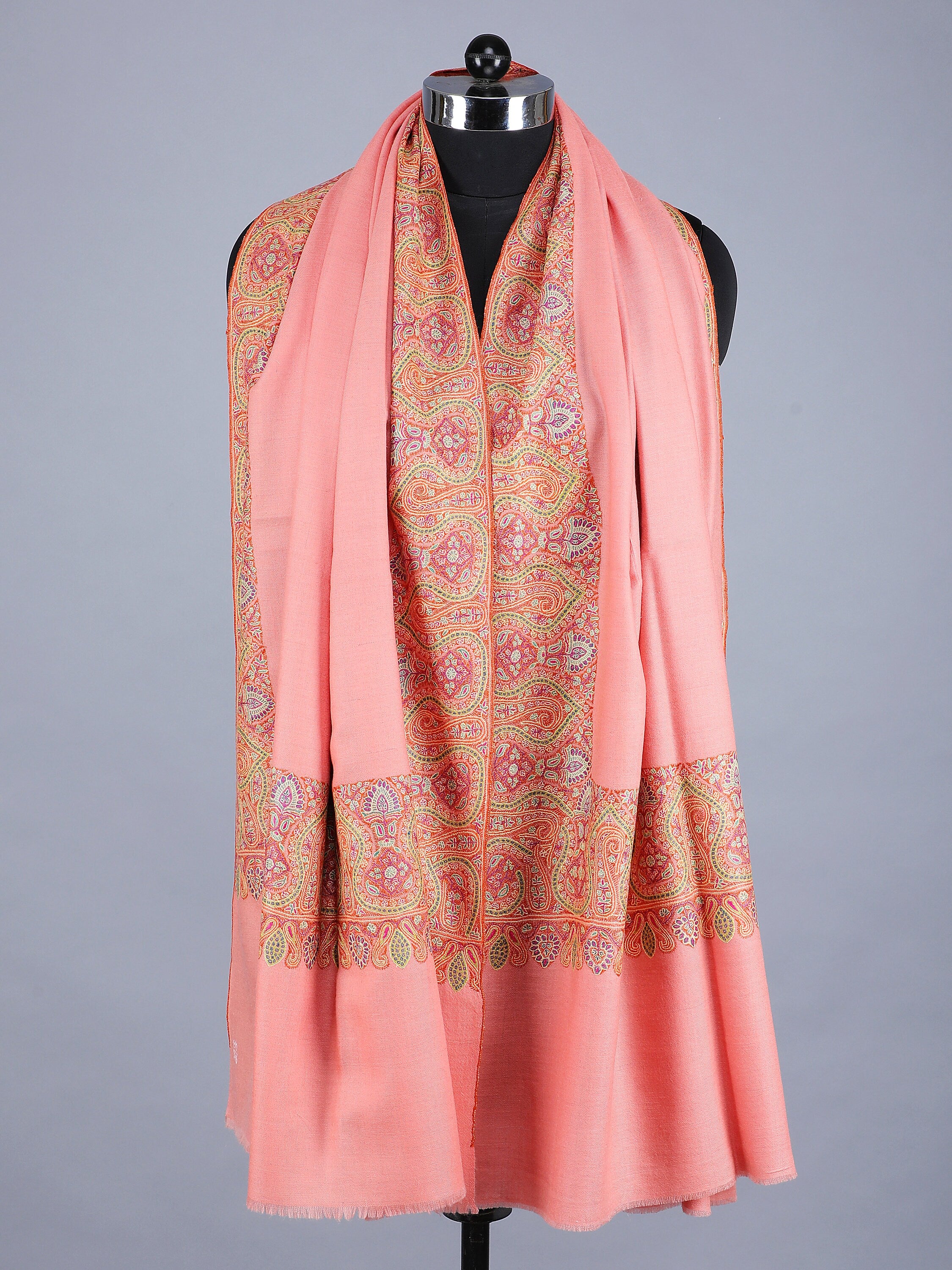 Scialle in pura pashmina color pesca | Ricamato a mano