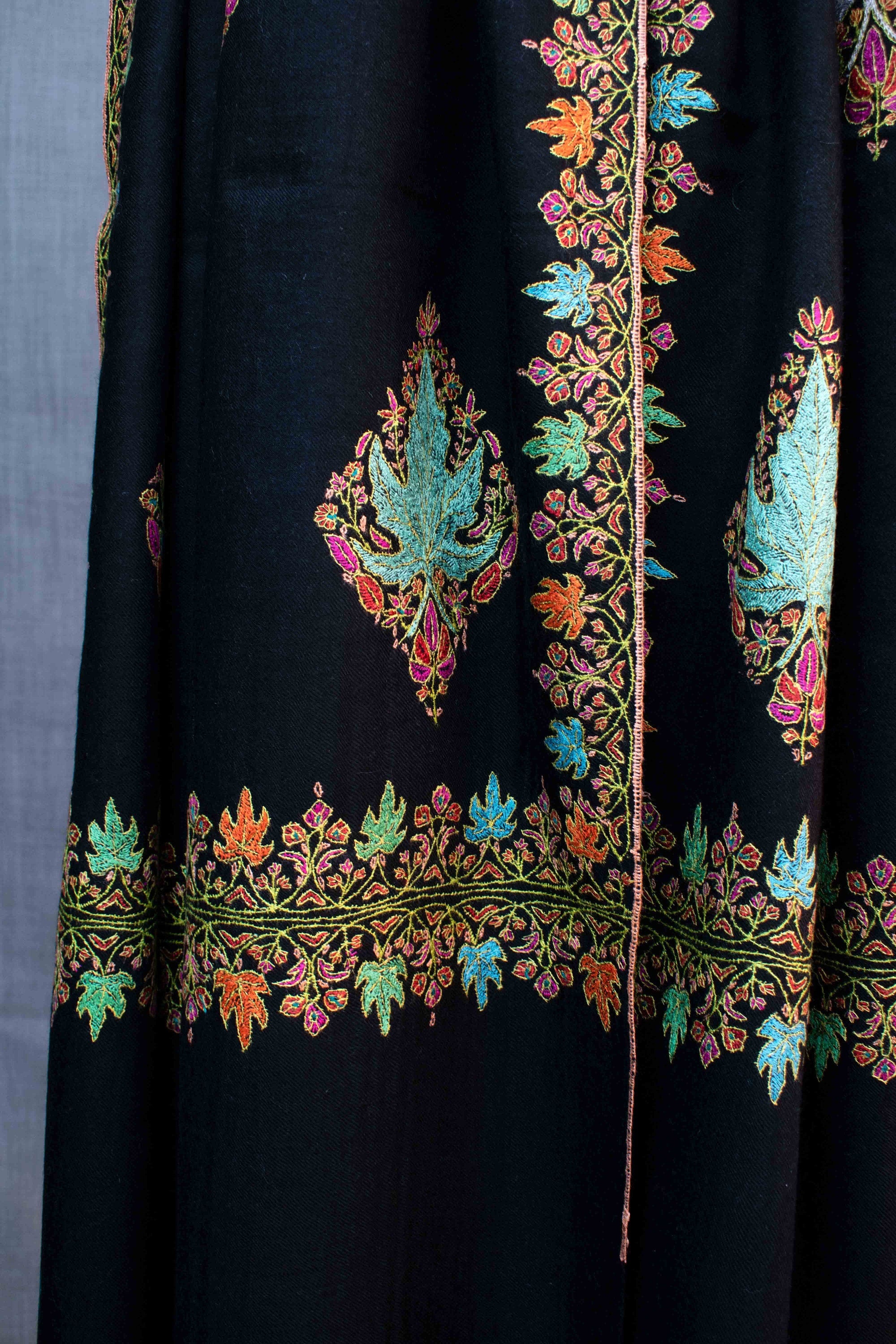 Châle Pashmina pur feuille d’érable, broderie à la main en papier mâché, tissé à la main, fabriqué au Cachemire