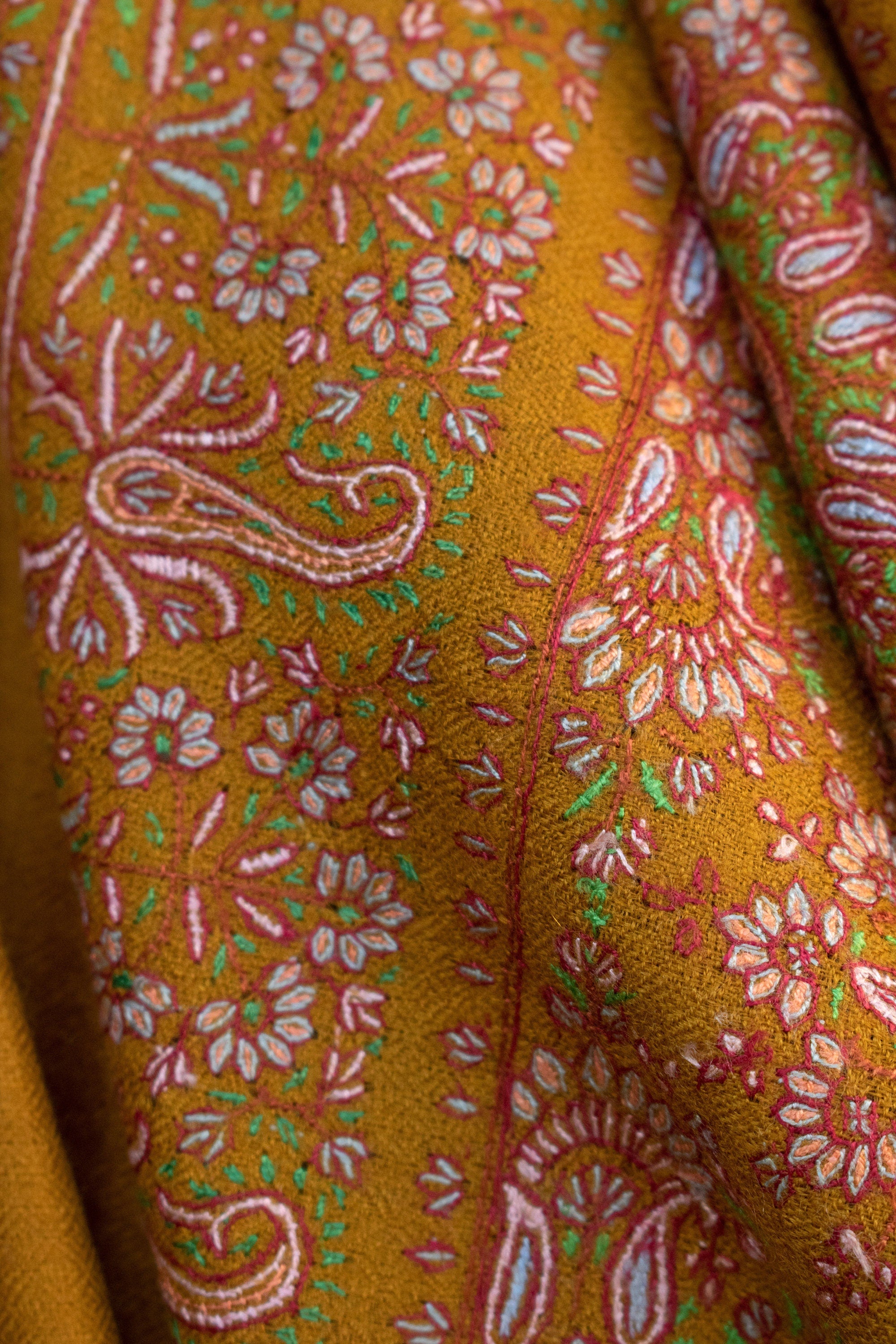 Scialle Gulistan Kashmir, Sozni Jamavar su Pashmina in puro cashmere, regalo cimelio, 40x80"