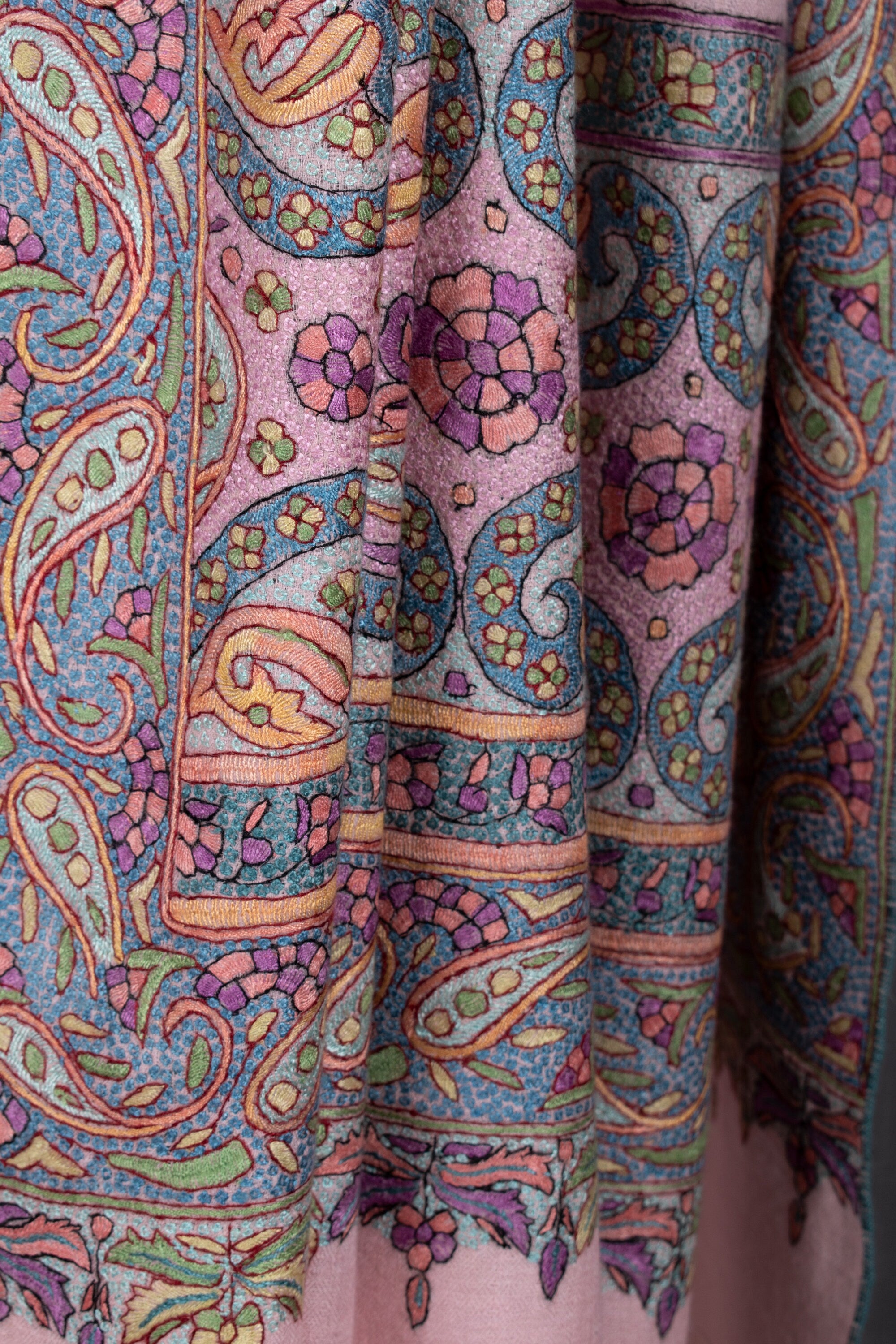 Ameena Kashmiri Handloom Pashmina Schal, Paper Machie Toto Work, Handstickerei, 40x80"