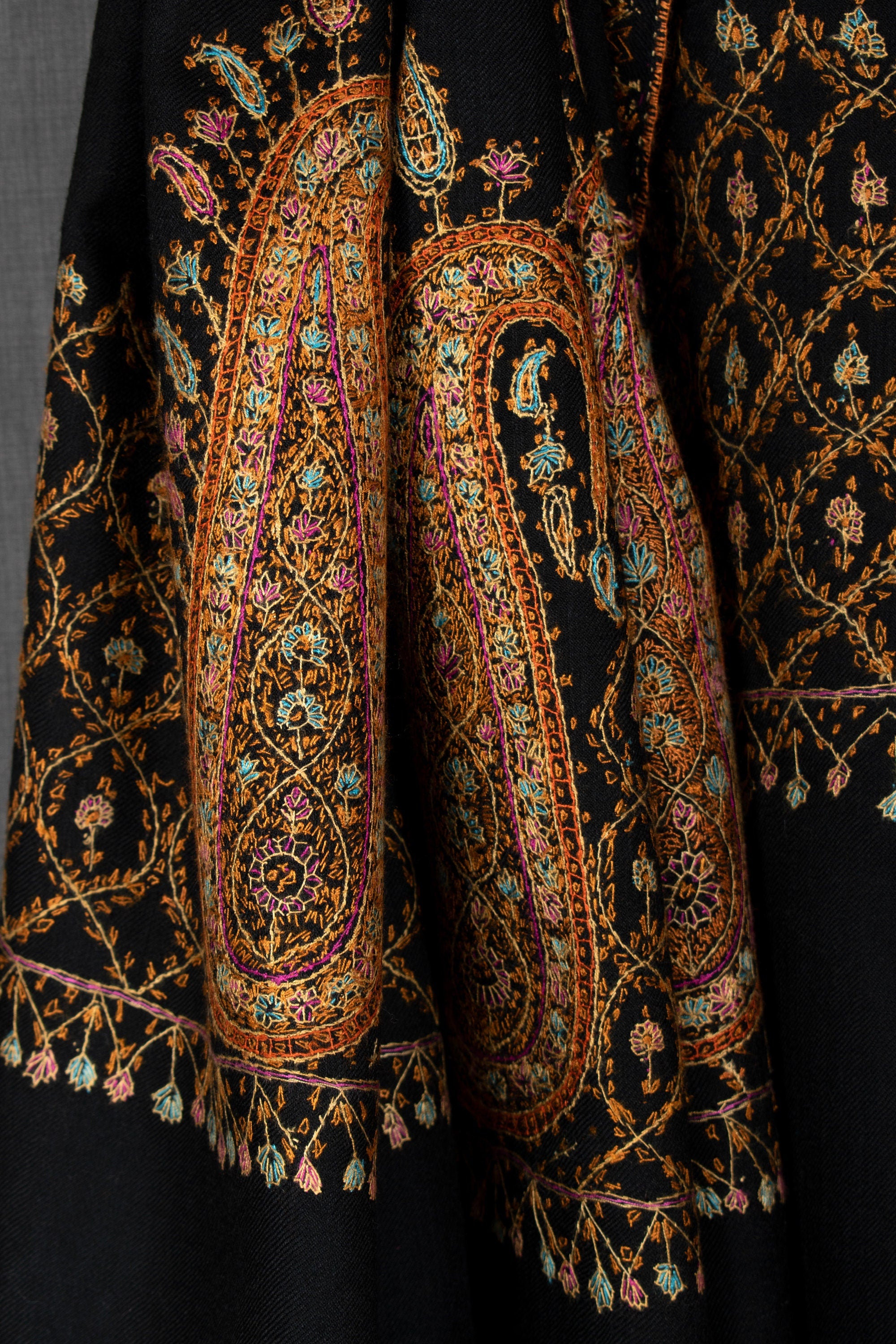 Broderie à la main du Cachemire sur châle en laine fine n° 23, 40x80"