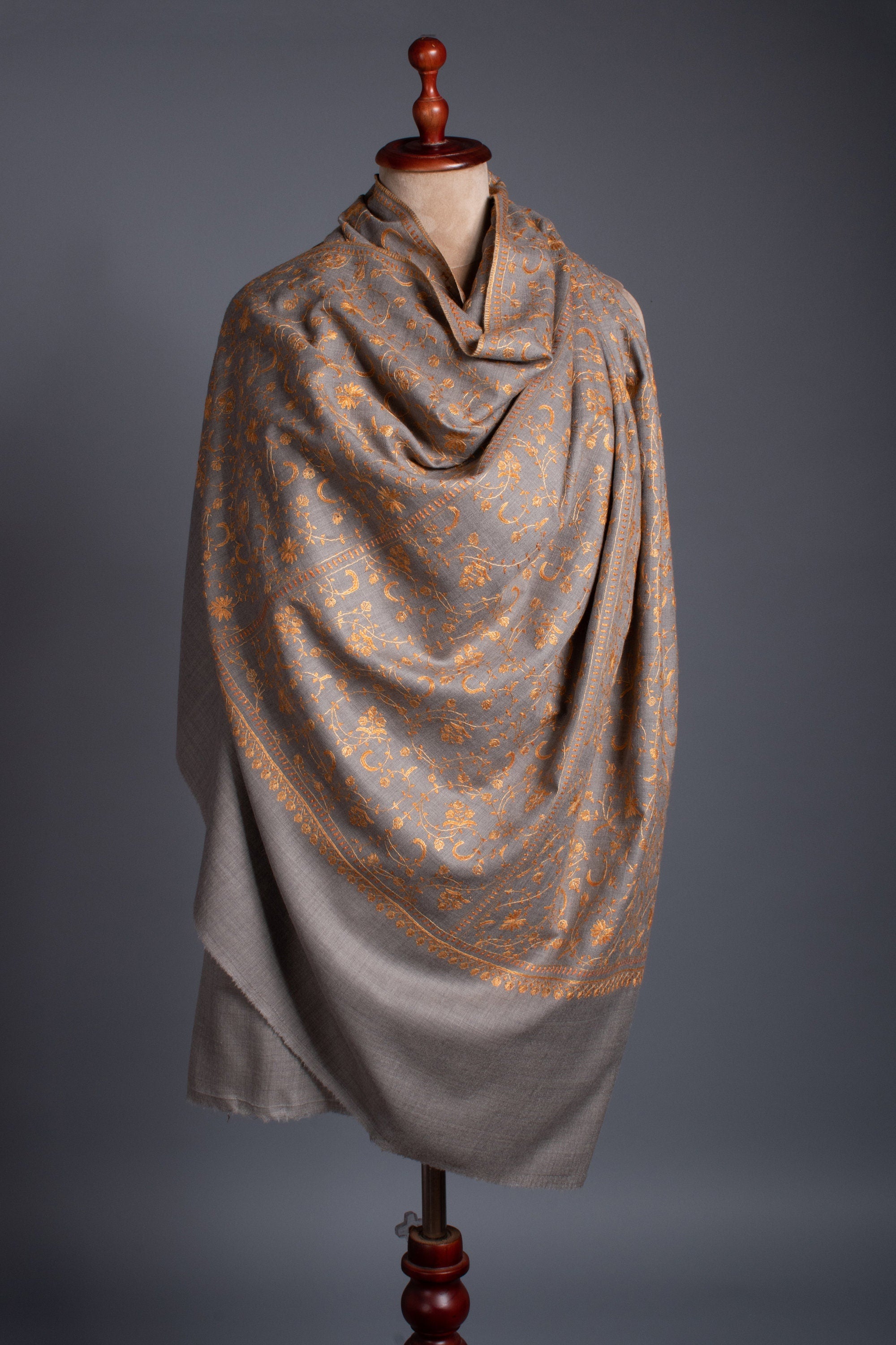 Foulards gris, châles en laine, broderie cachemirienne, broderie à la main, foulards mérinos, foulards chauds, châles d'hiver, 40x80" - REINE