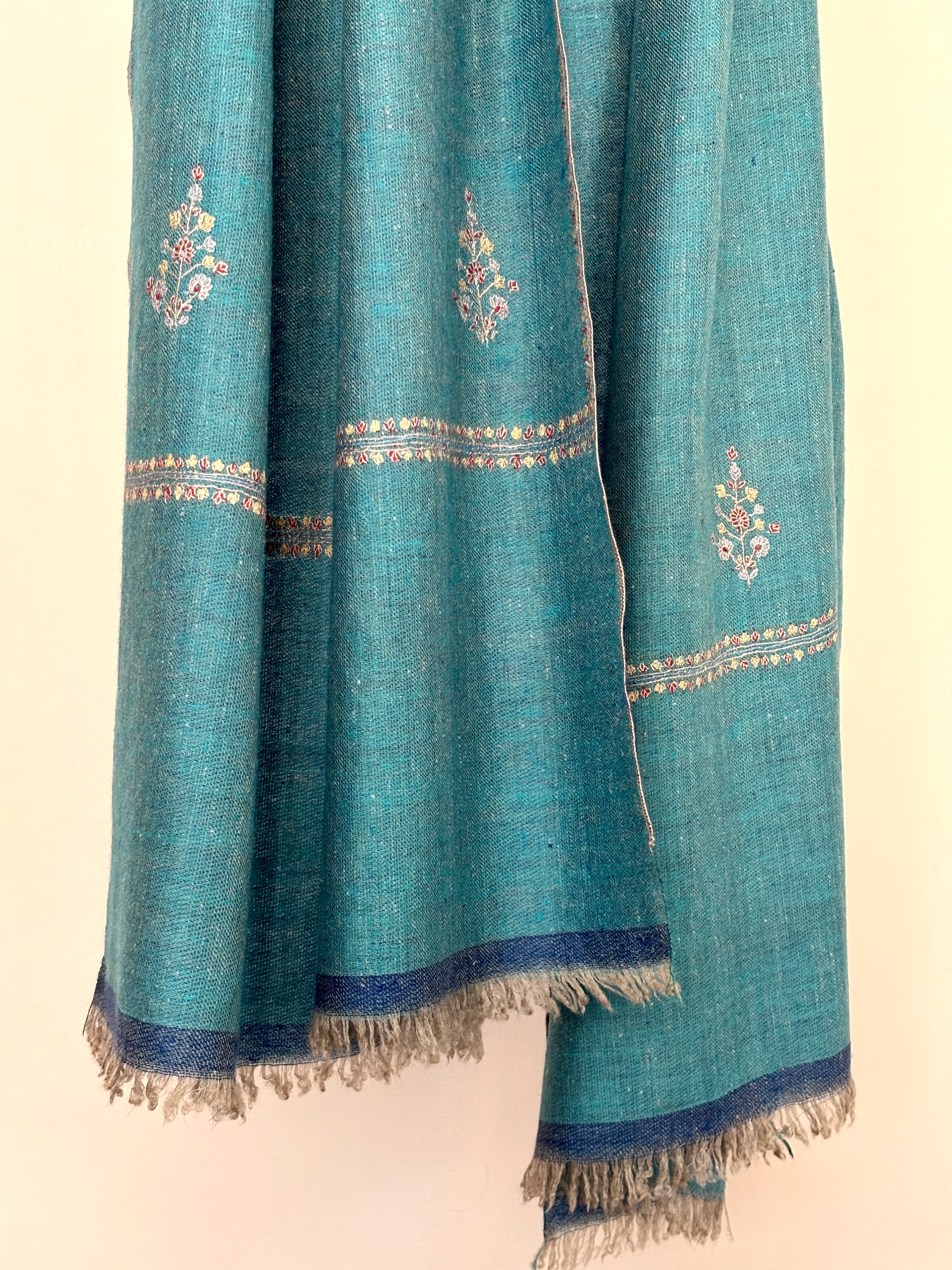 Écharpe Pashmina Brodée Dorukha Bleue