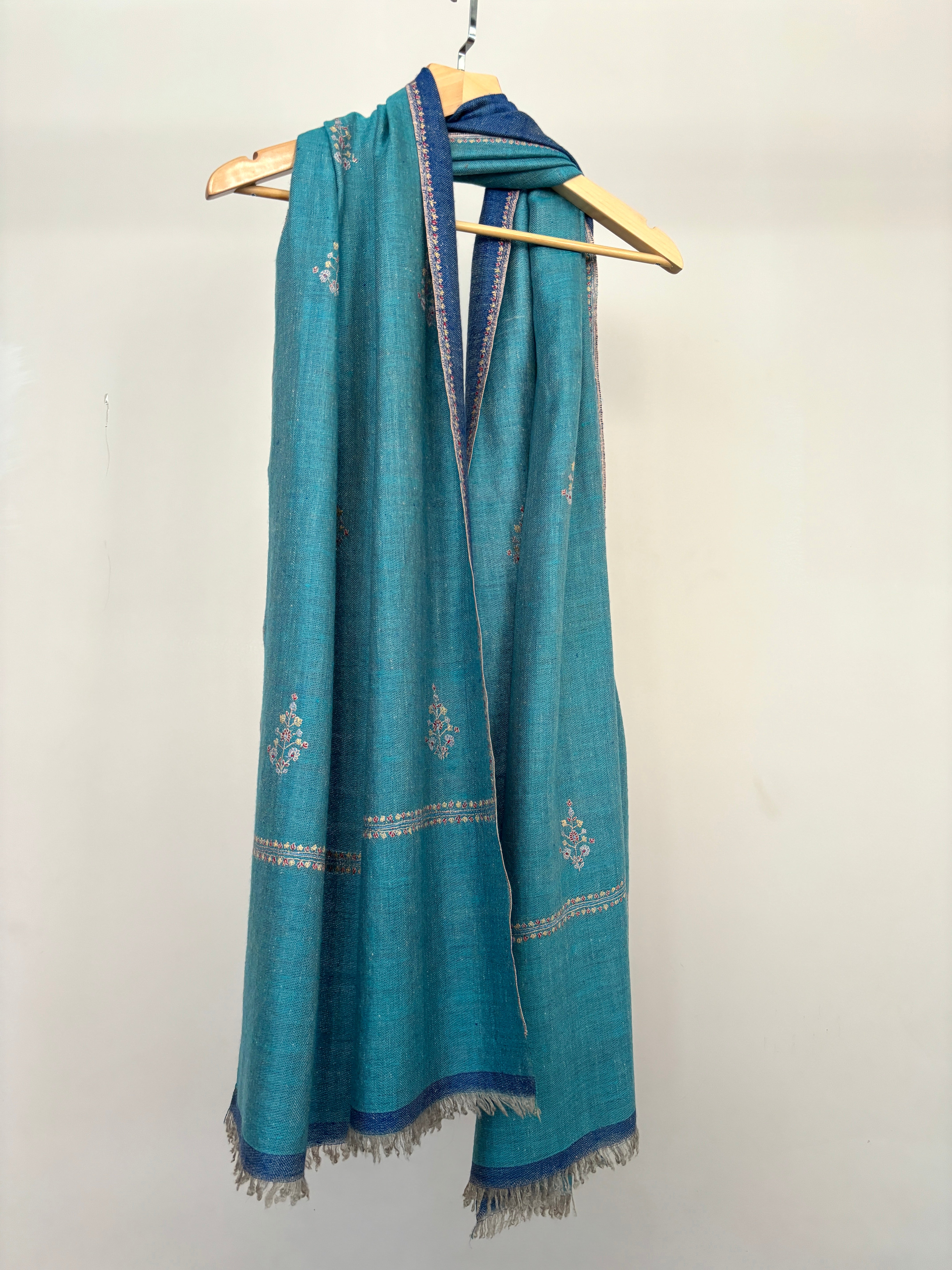 Écharpe Pashmina Brodée Dorukha Bleue