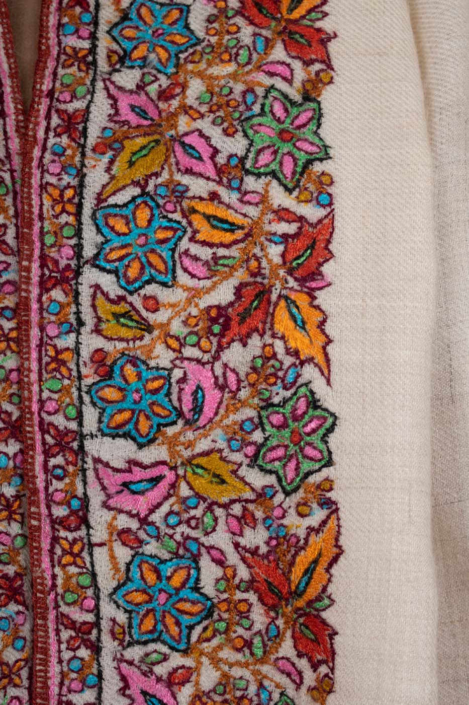 Ivoire floral neem daur cachemire pashina wrap