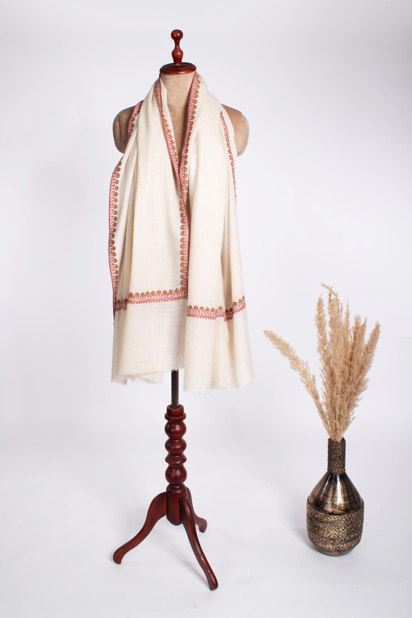 Ivory Pure Pashmina Hashia Broidered Châle - Torridge