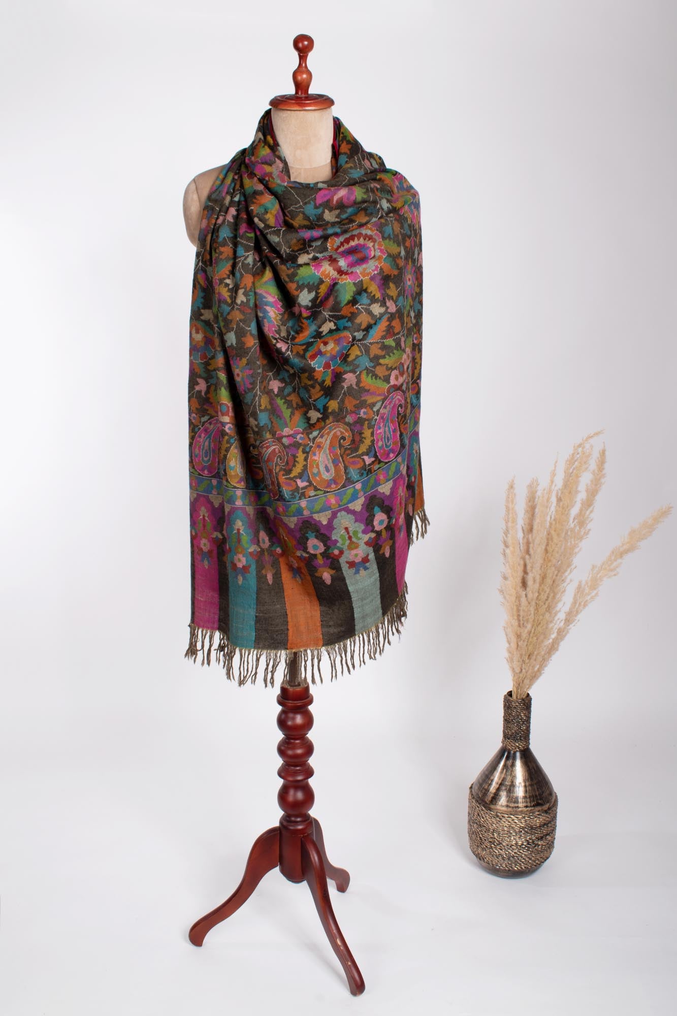 Black de carbone luxueusement chaud Kani Pashmina - Wisbech