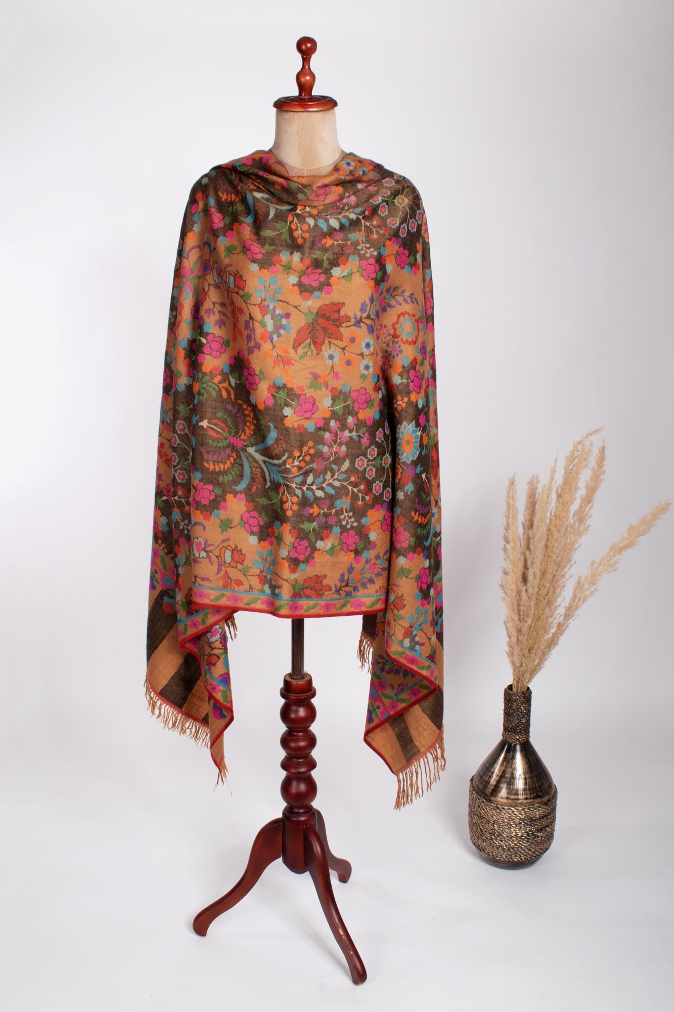 Scialch di carbonio e arancione Kani Pashmina - Sandhurst