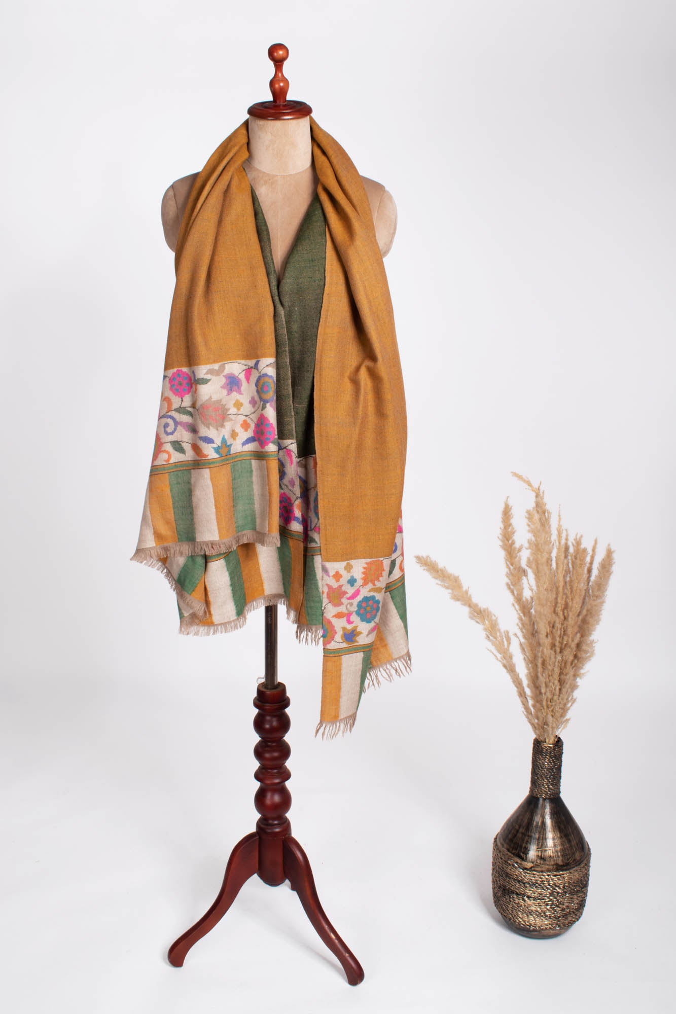 芥末绿色双阴影KASHMIRI KANI PASHMINA披肩-Nogales