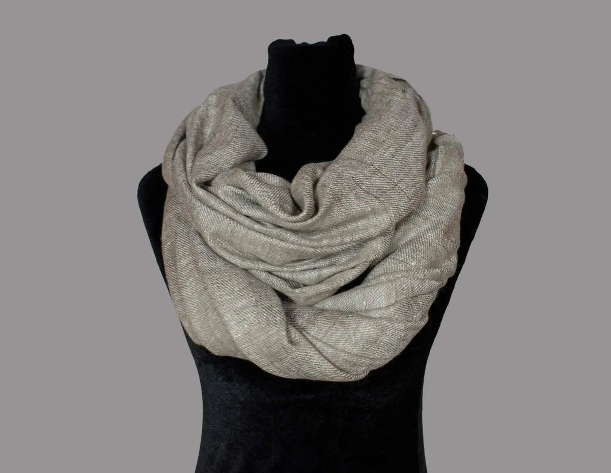 5 Ways to Style Your Pashmina Scarf