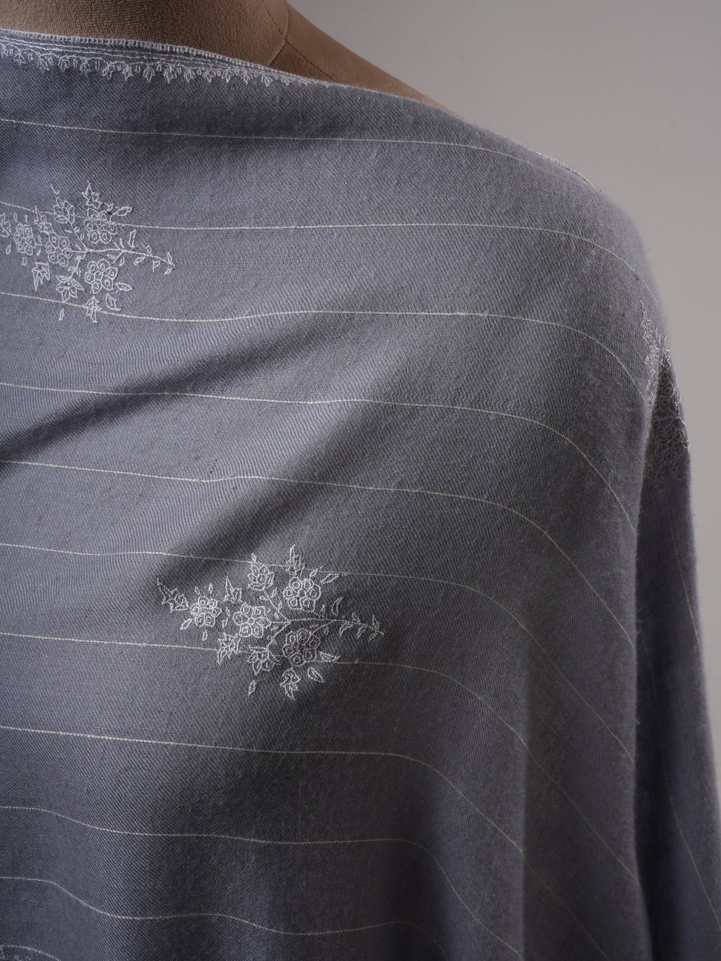 Hand Embroidered Shahkaar Baby Soft  Pashmina Shawl – Luxurious Kashmiri Wrap Shahkaar
