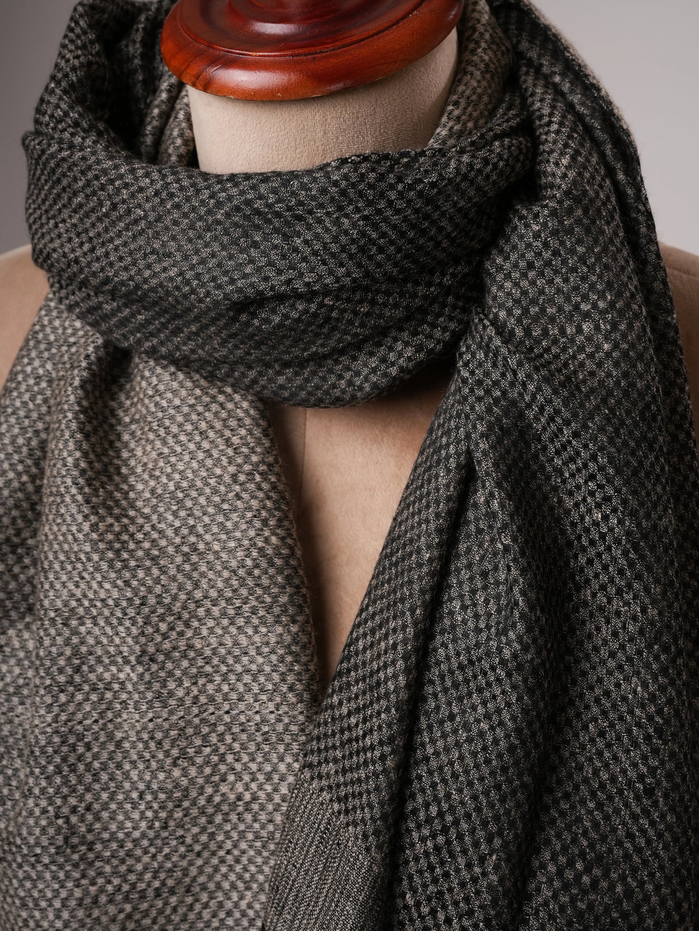 Black White New Generation Pashmina Wrap - WIRRAL Shahkaar