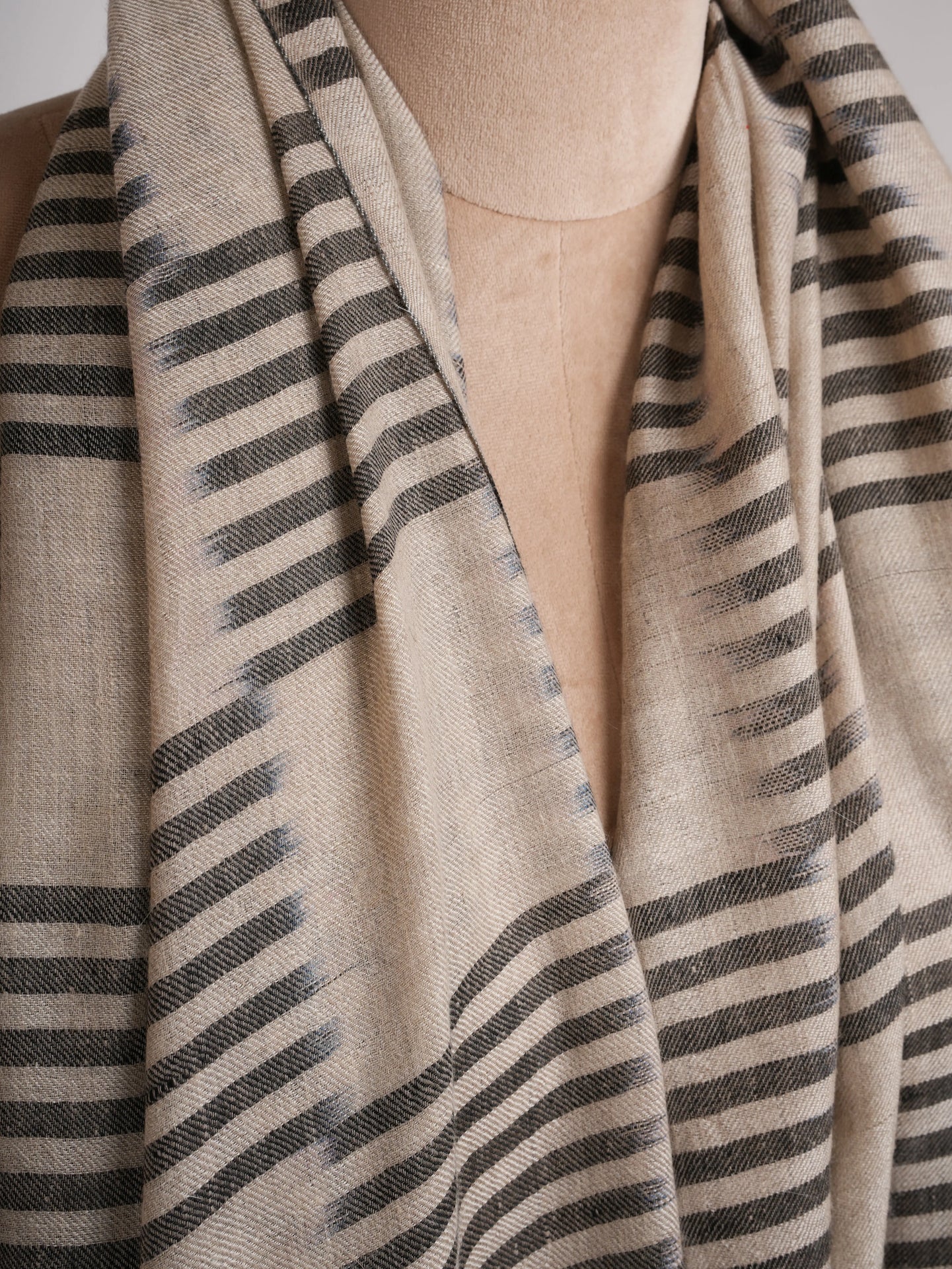 Black and Grey Travel Friendly XL Pashmina Shahkaar