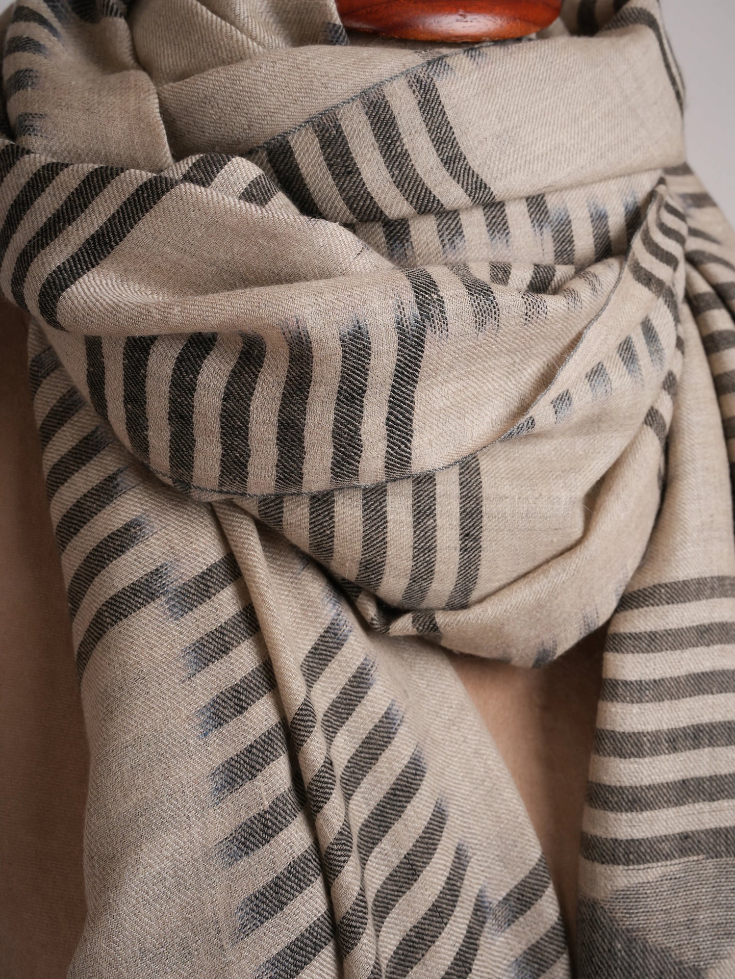 Black and Grey Travel Friendly XL Pashmina Shahkaar