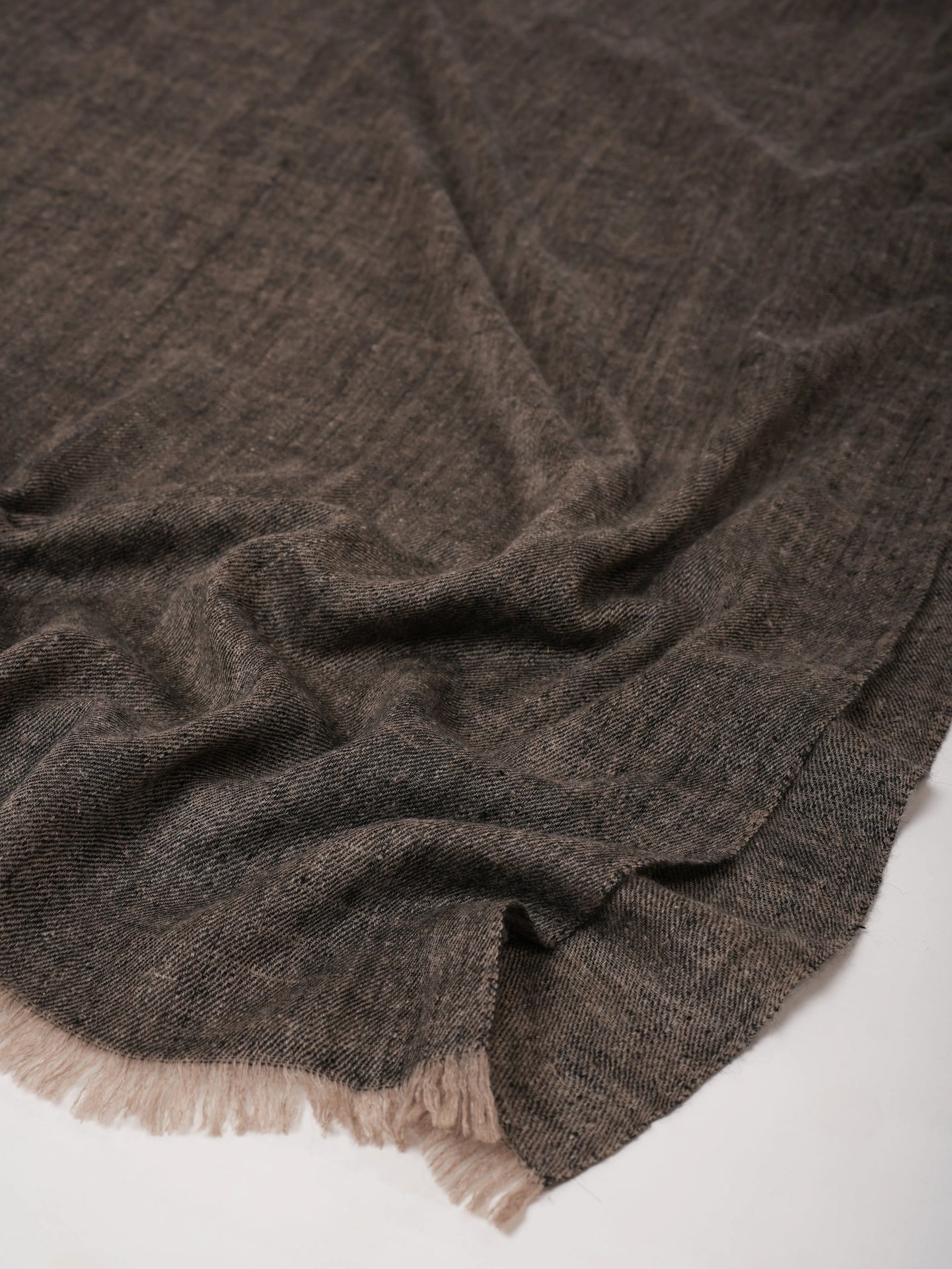 Carbon Black Handwoven Handspun Baby Soft Pashmina Shawl – Pure Luxury Shahkaar